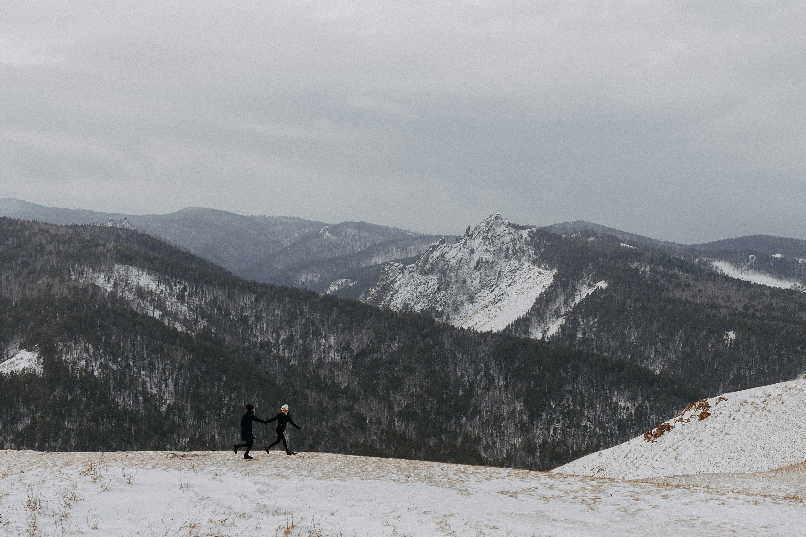 Любовная история в горах, Торгашинский хребет