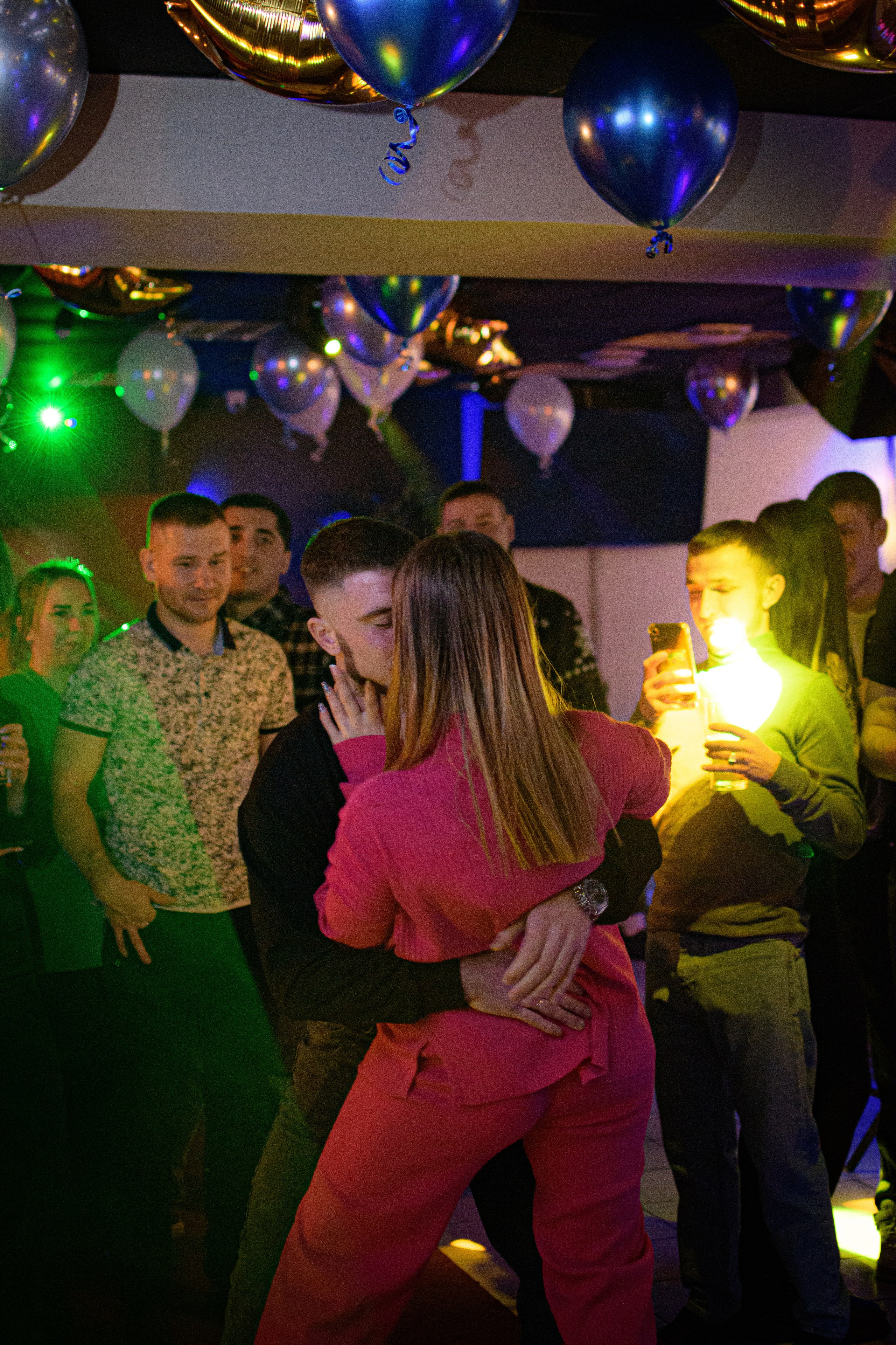 HOLLYWOOD / 6 YEARS. Photokarish