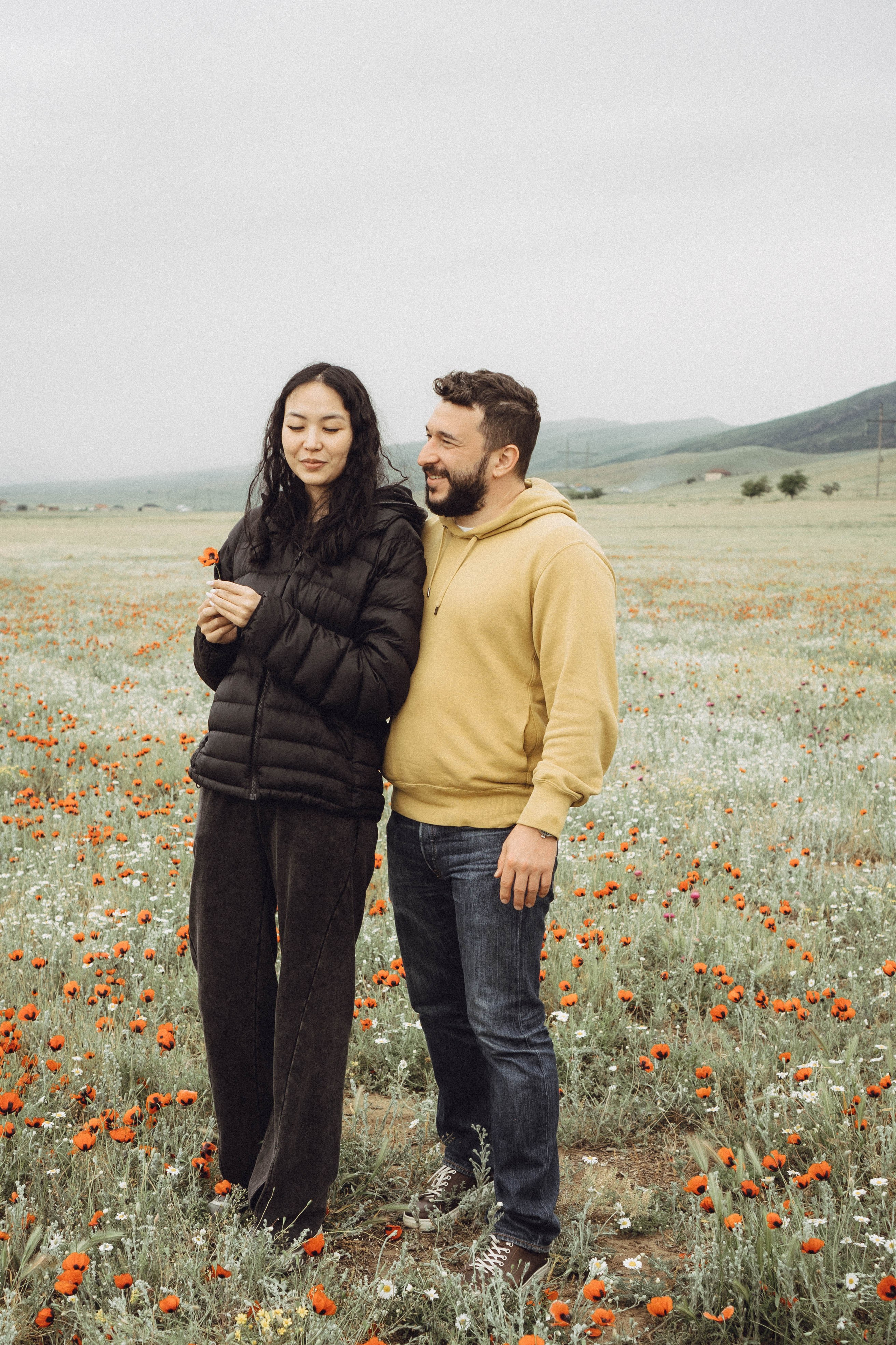 Любовь в маковом поле. Профессиональный фотограф, Санкт-Петербург — Виктория Богомолова