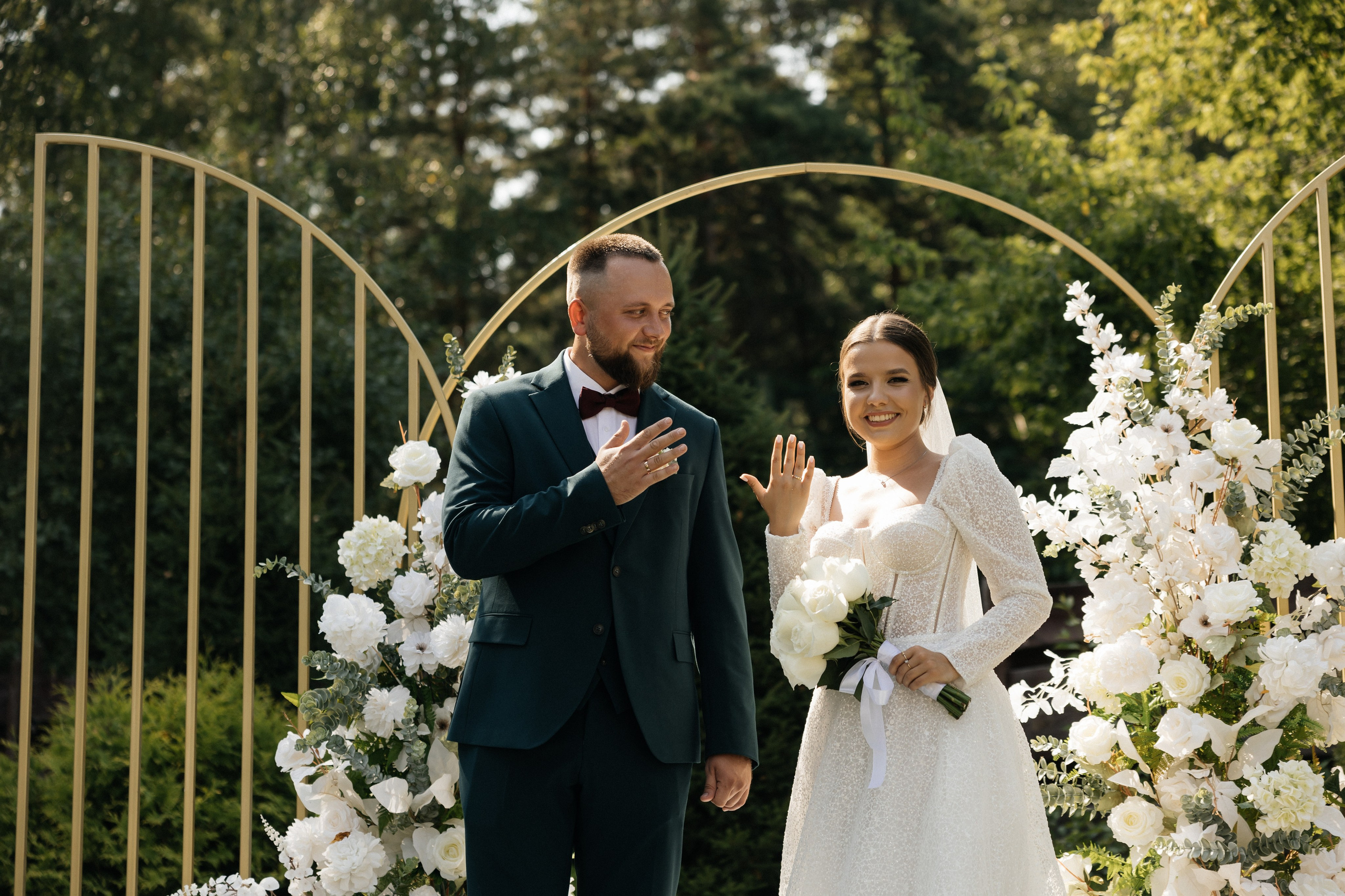 Свадебная история. Лесной Виладж. Свадебный и семейный фотограф Рассказова Виктория