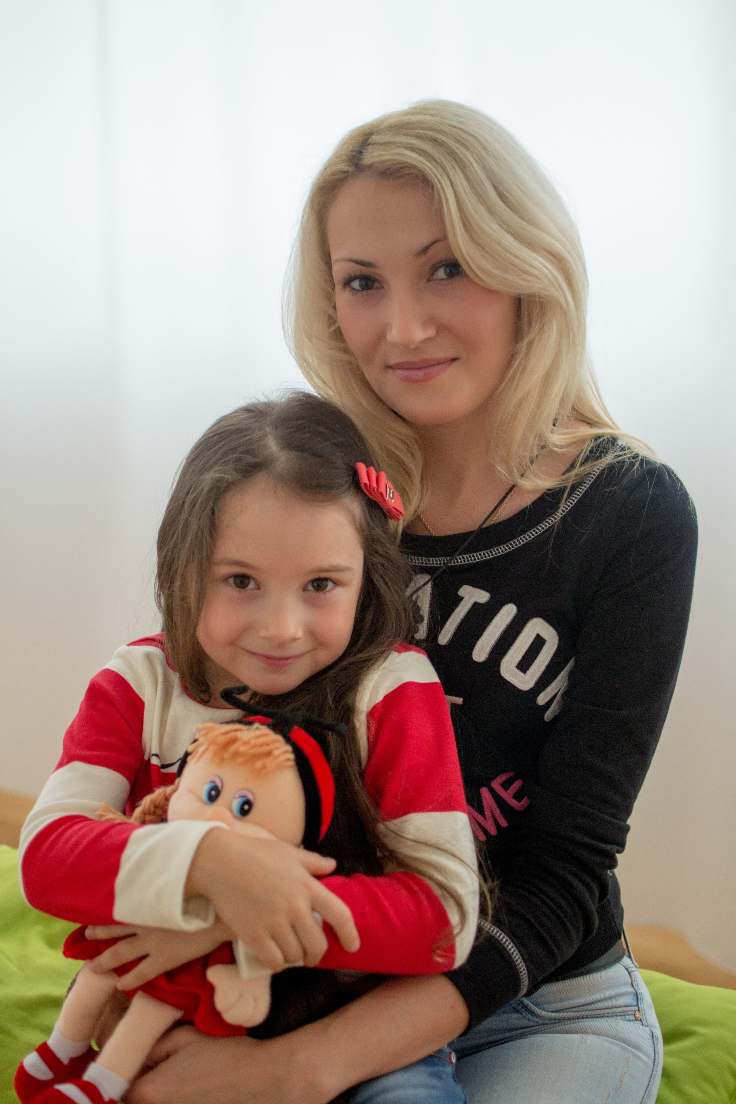 Светлана с дочерью Кристиной. Портретный креативный творческий фотограф в Казани Михаил Бушенев