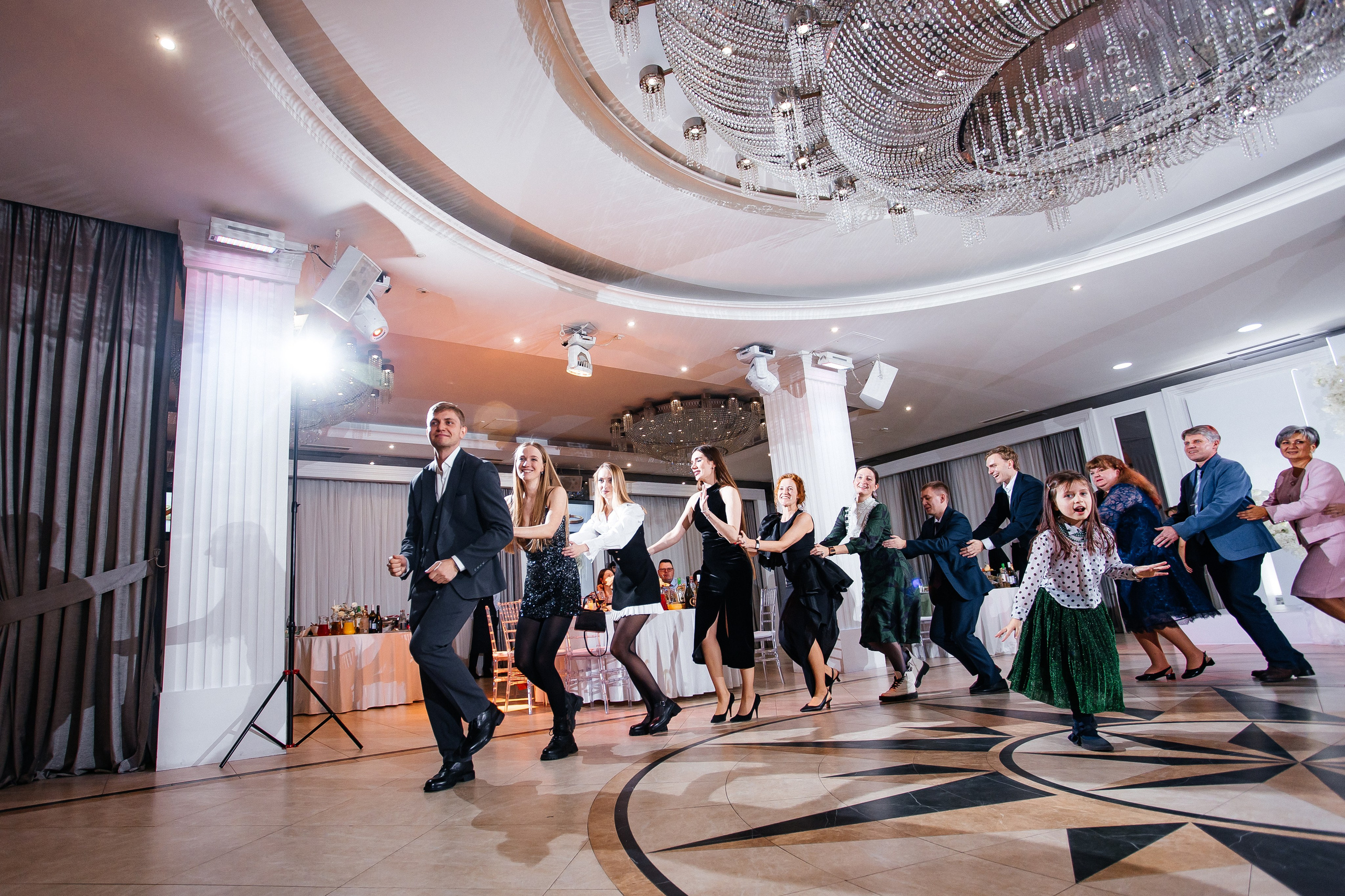 Sasha & Alena. Свадебный фотограф в Москве Виктория Арехова