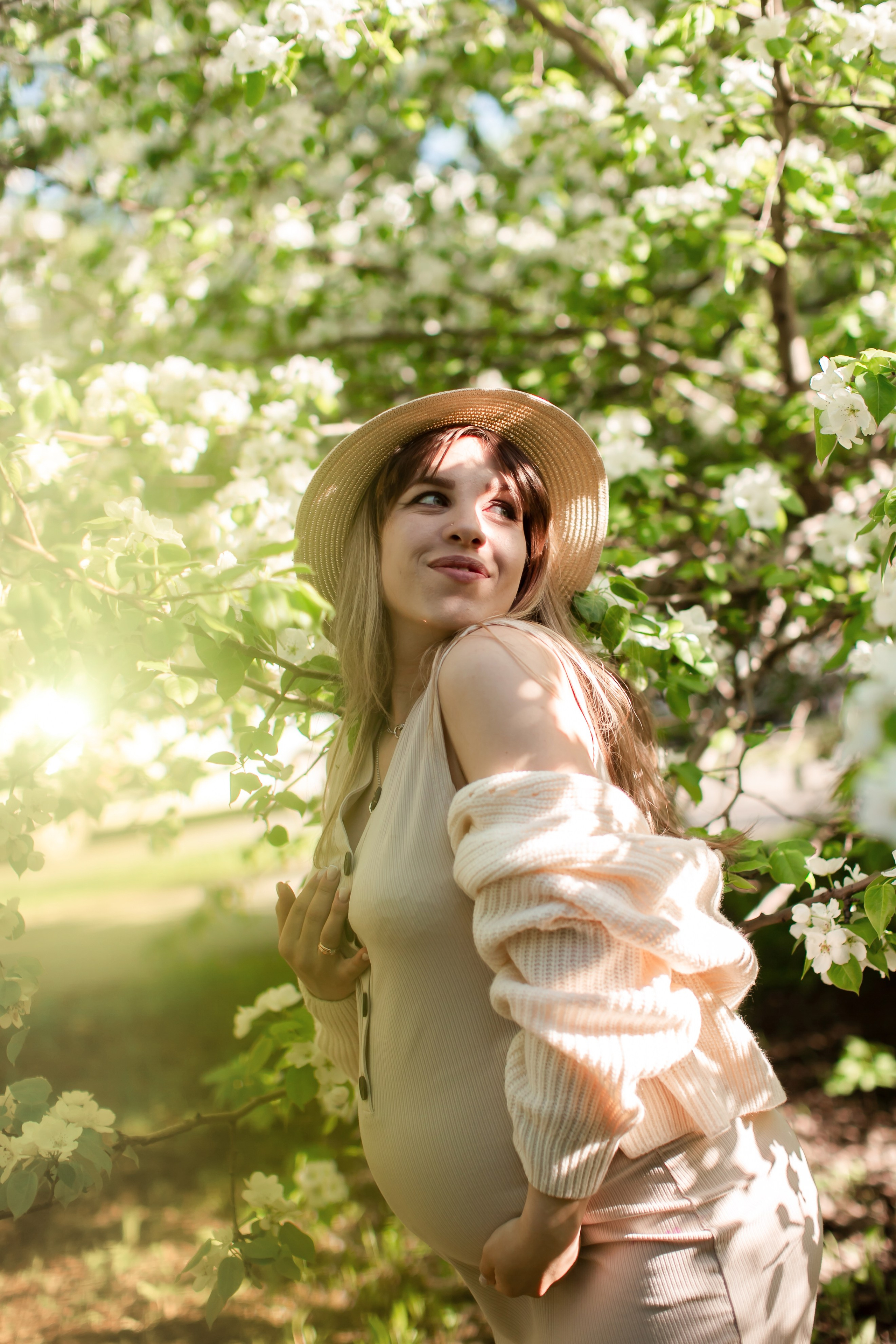 алёна малахова фотограф новосибирск семейный детский домашняя фотосессия в новосибирске день рождения репортажная съёмка фотосессия с лошадьми на конюшне деревня алтай  на природе фотосессия в детском саду мама и сын предложение руки и сердца идея  помолвка фотосессия берег закат детский день рождения годик торт аниматор лофт игровая продолжение следует prodoljenie_sleduet_  корпоратив тимбилдинг первоклашка линейка  контент  бизнес портрет оперный новат франция берет весна девушка мама и дочь мать и дитя