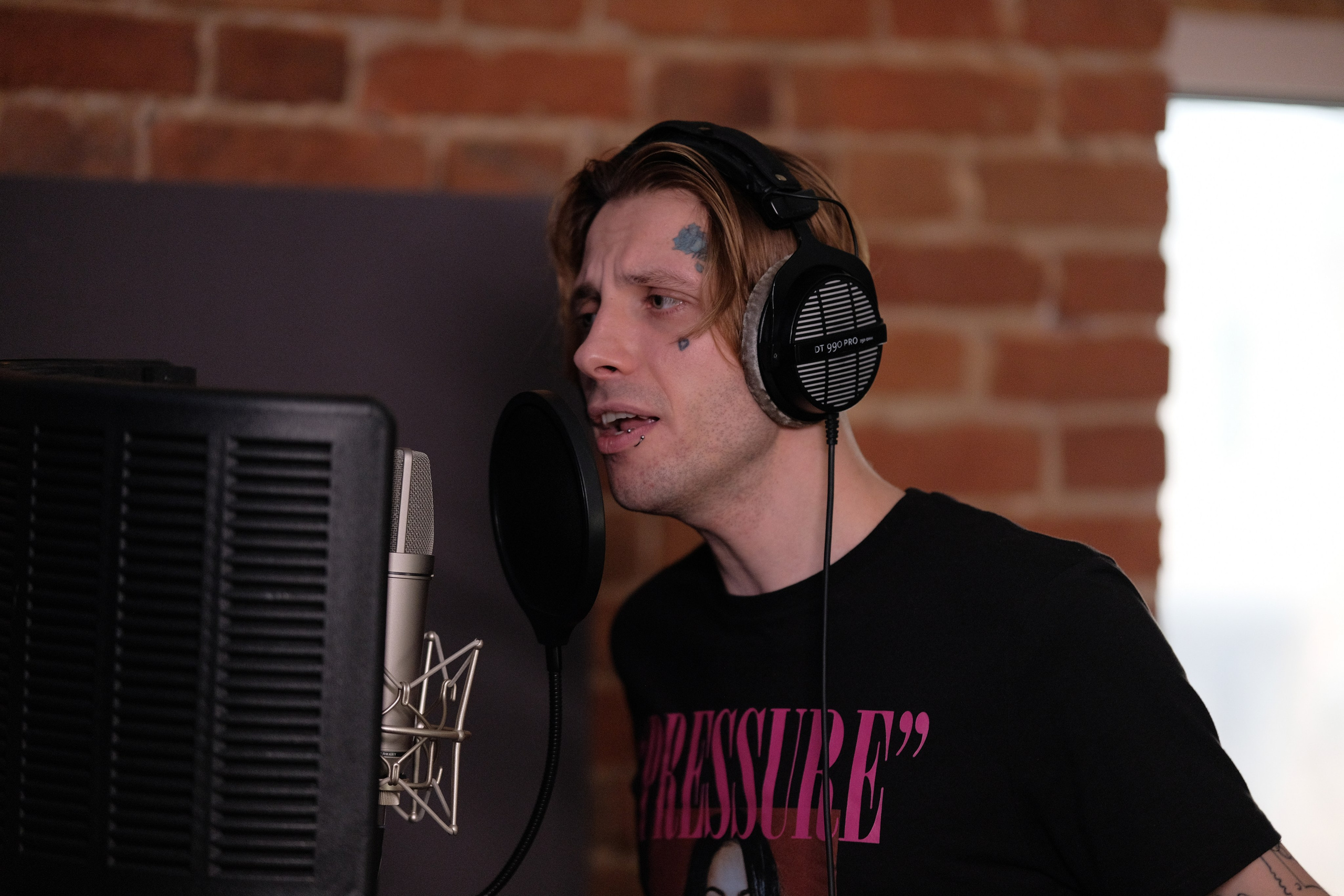 Контент для экспертов. Портретный фотограф в Москве Александр Денисов