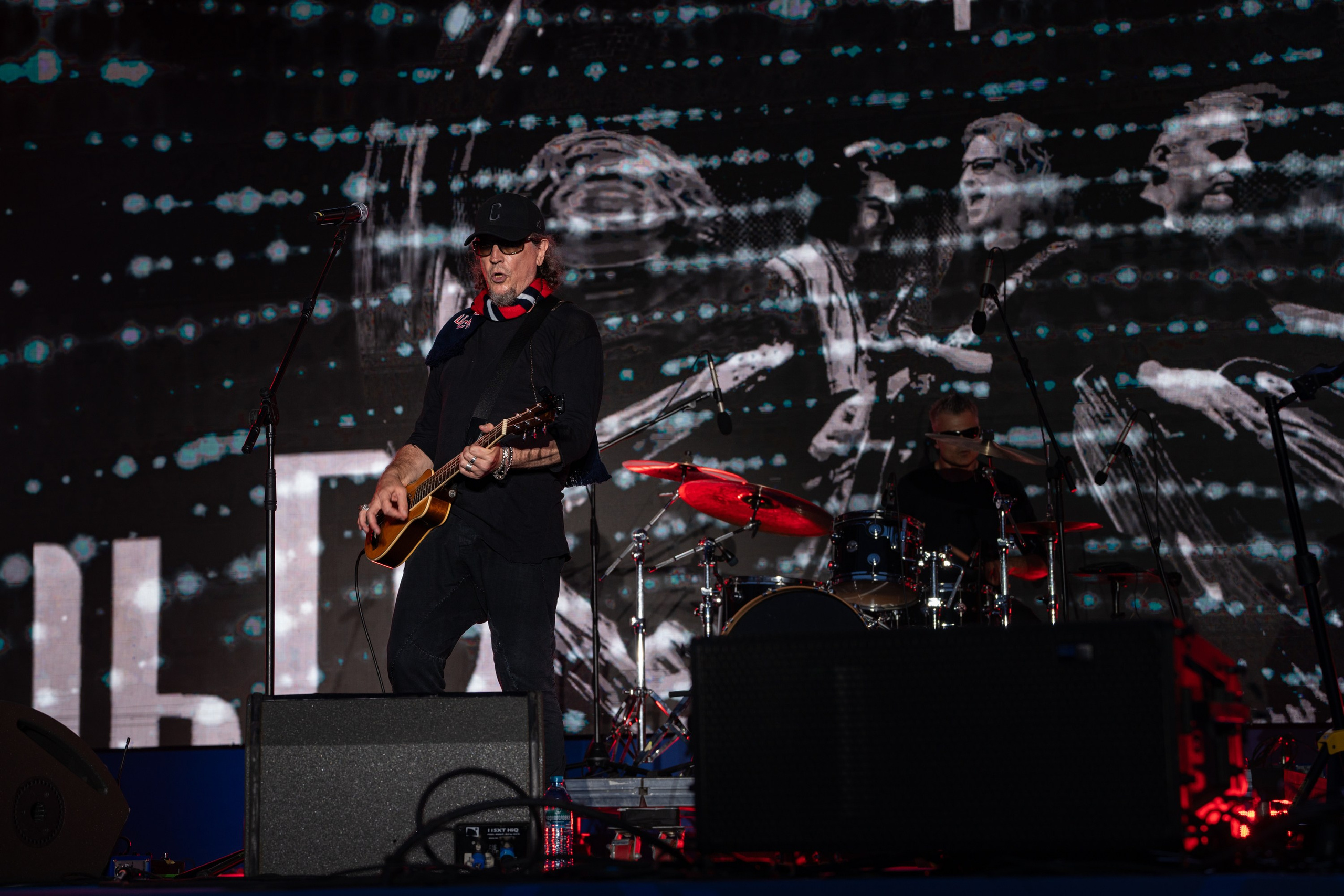 Группа Серьга и Сергей Галанин на ЦСКА ФЕСТ 2024. Сайт Алматинского НЮ АРТ, будуар и фэшн фотографа Дениса Карпенко