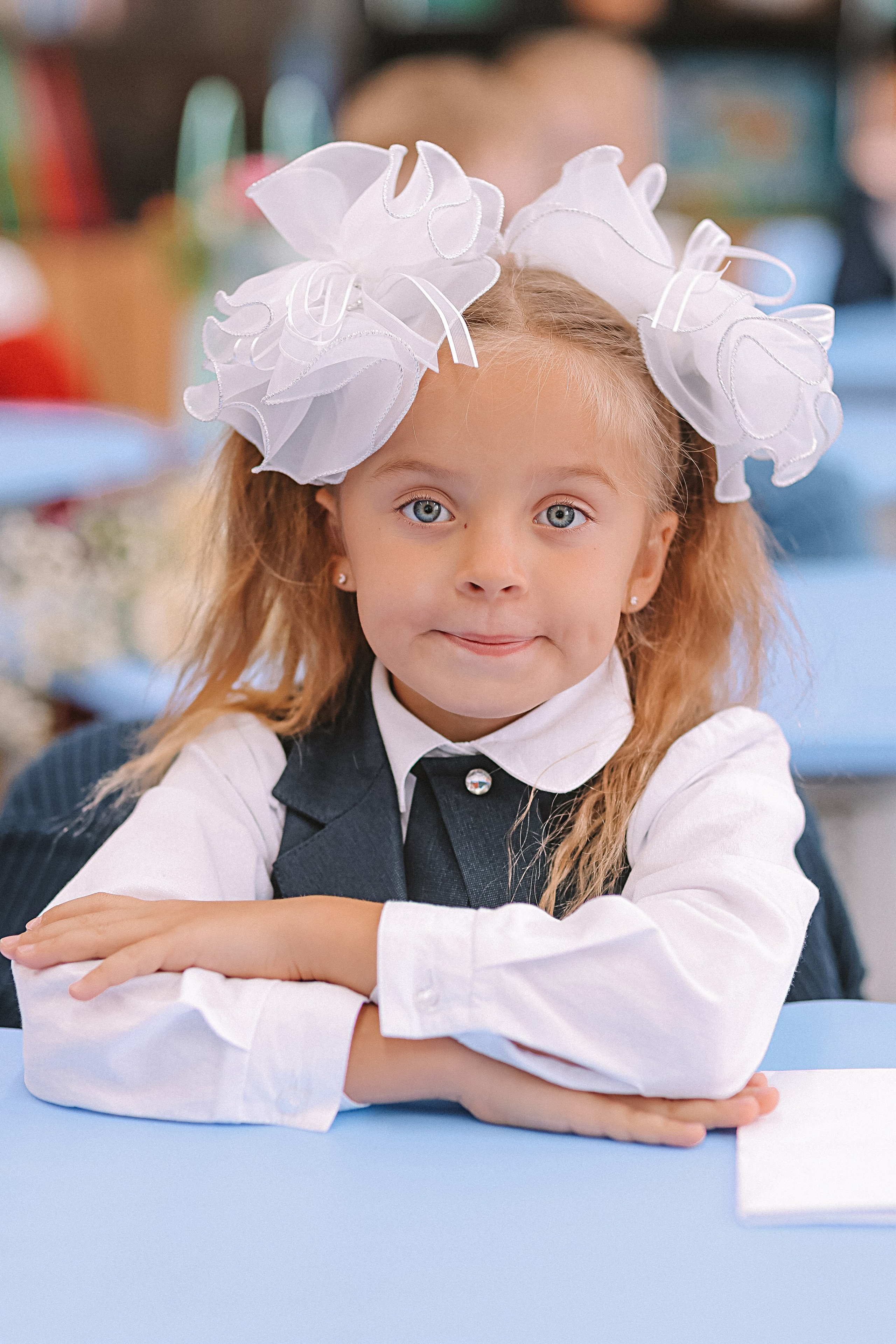 1 сентября линейка+кл час+портреты. Семейный фотограф Тюмень, фотограф на роды Салмина Мария