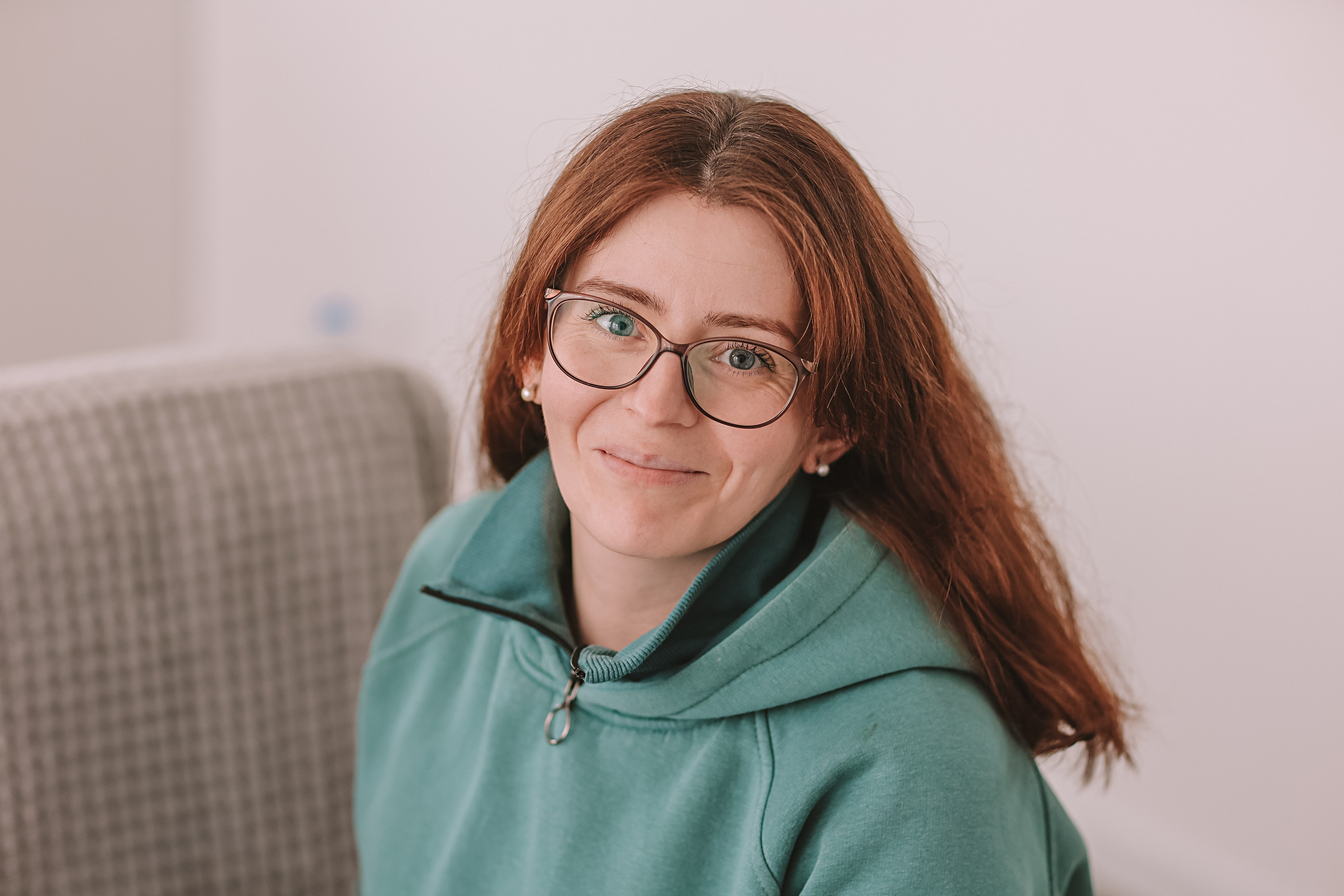 Семейная в домике (репортаж). Семейный фотограф Тюмень, фотограф на роды Салмина Мария