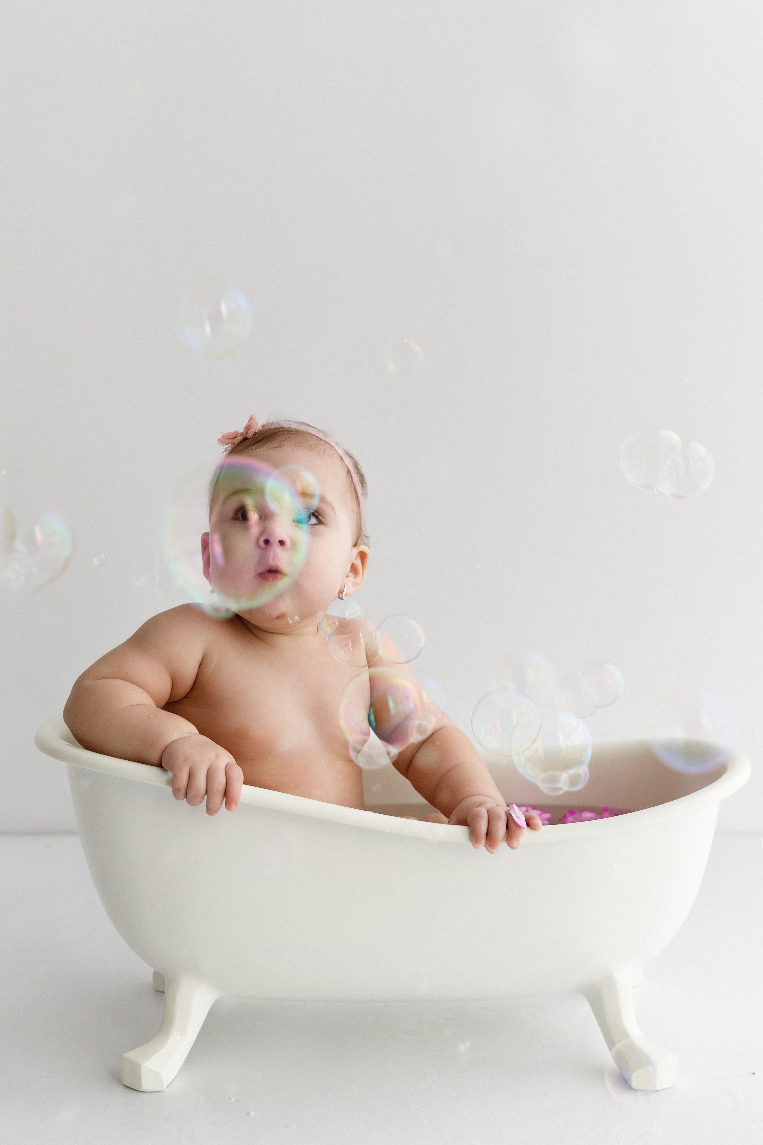 Годик Софии. Фотограф новорожденных Славянск-на-Кубани Куцевольская Екатерина