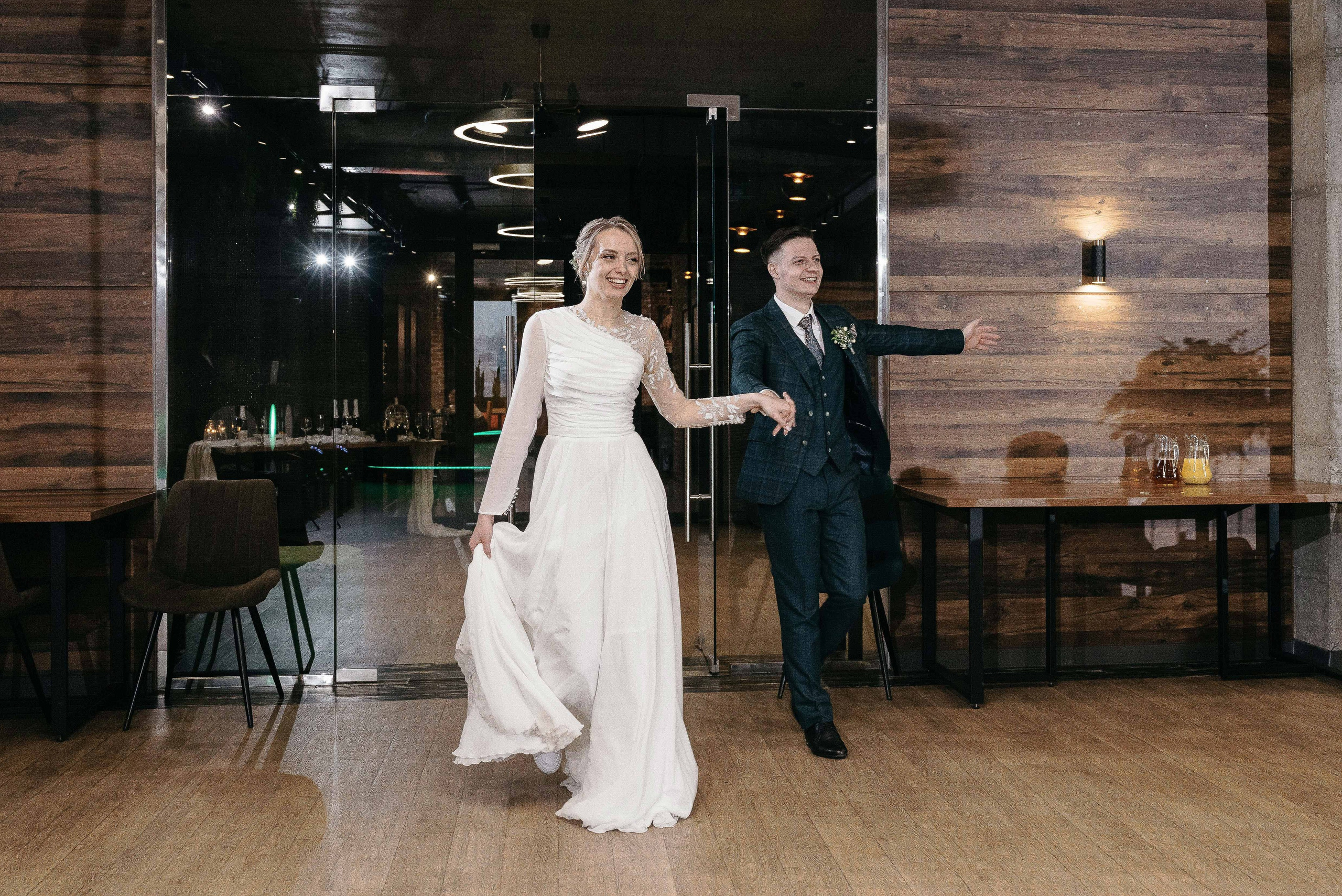 Артем и Галя. Тамара Власова