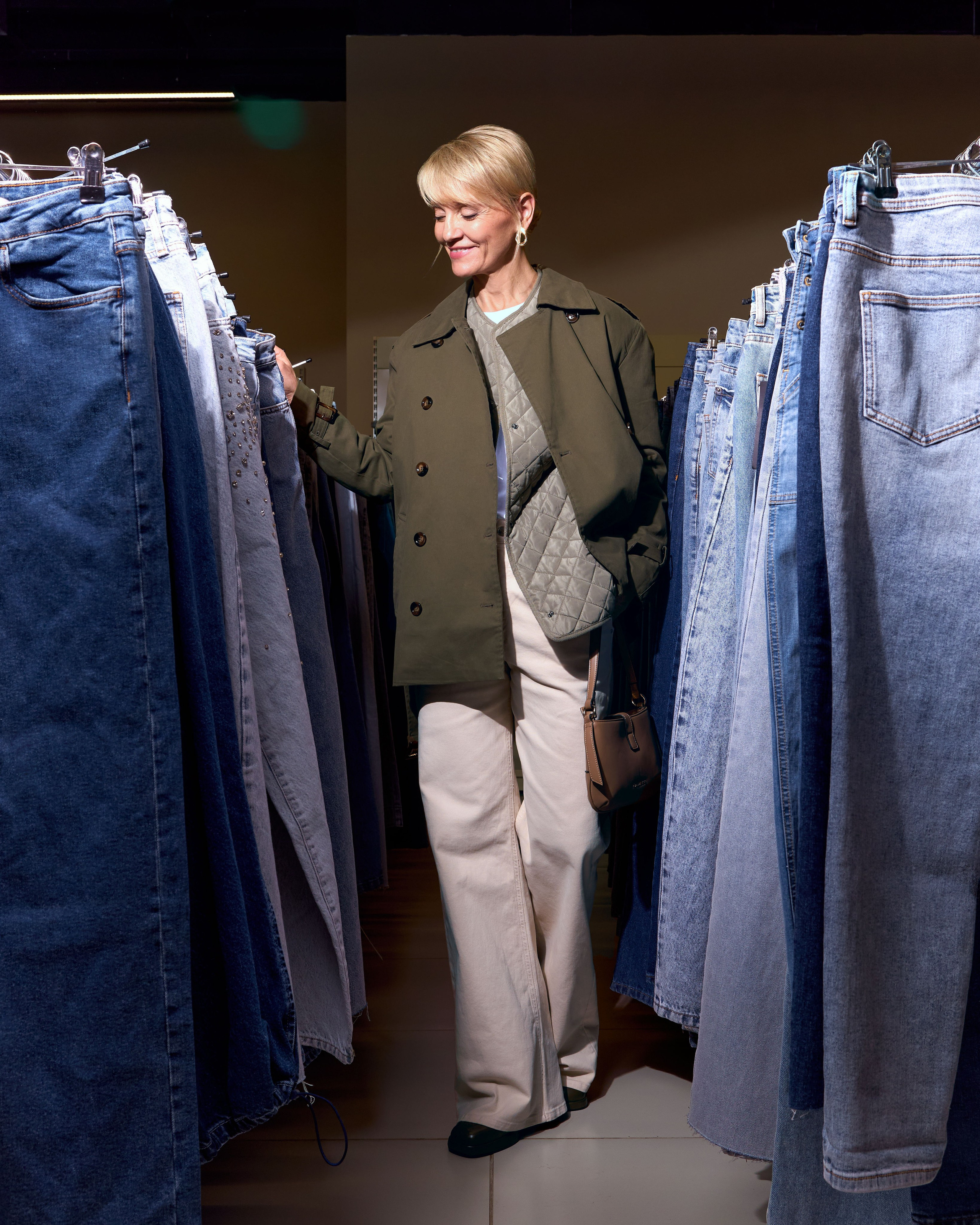 Familia. Святослав Лебедев | Рекламный фотограф — Коммерческая съемка, Арт-дирекшн, AI-интеграция