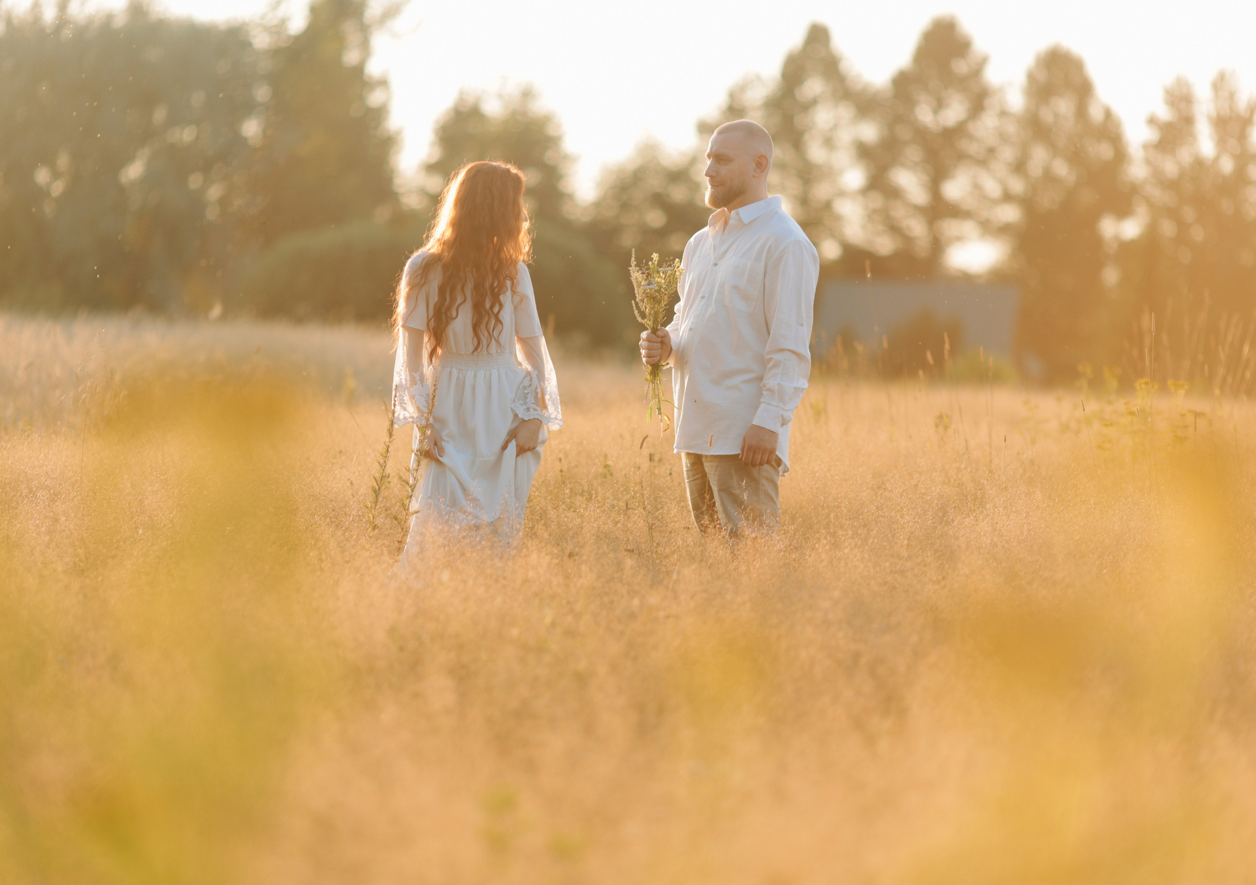 Фотосессия lovestory во ржи. Фотограф Варвара Ермоленко