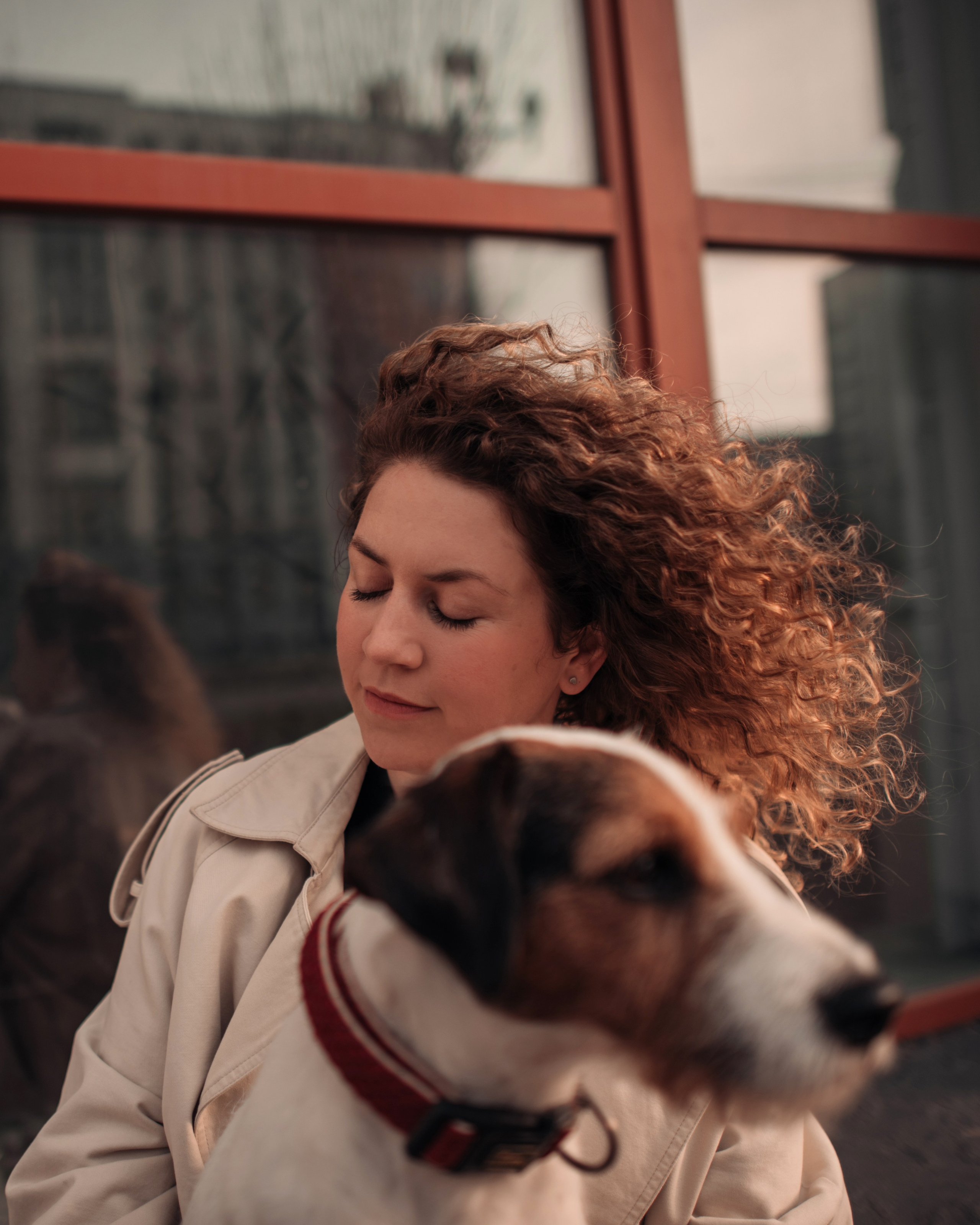 Рассвет в городе: Ира и парсон Гром. Портфолио