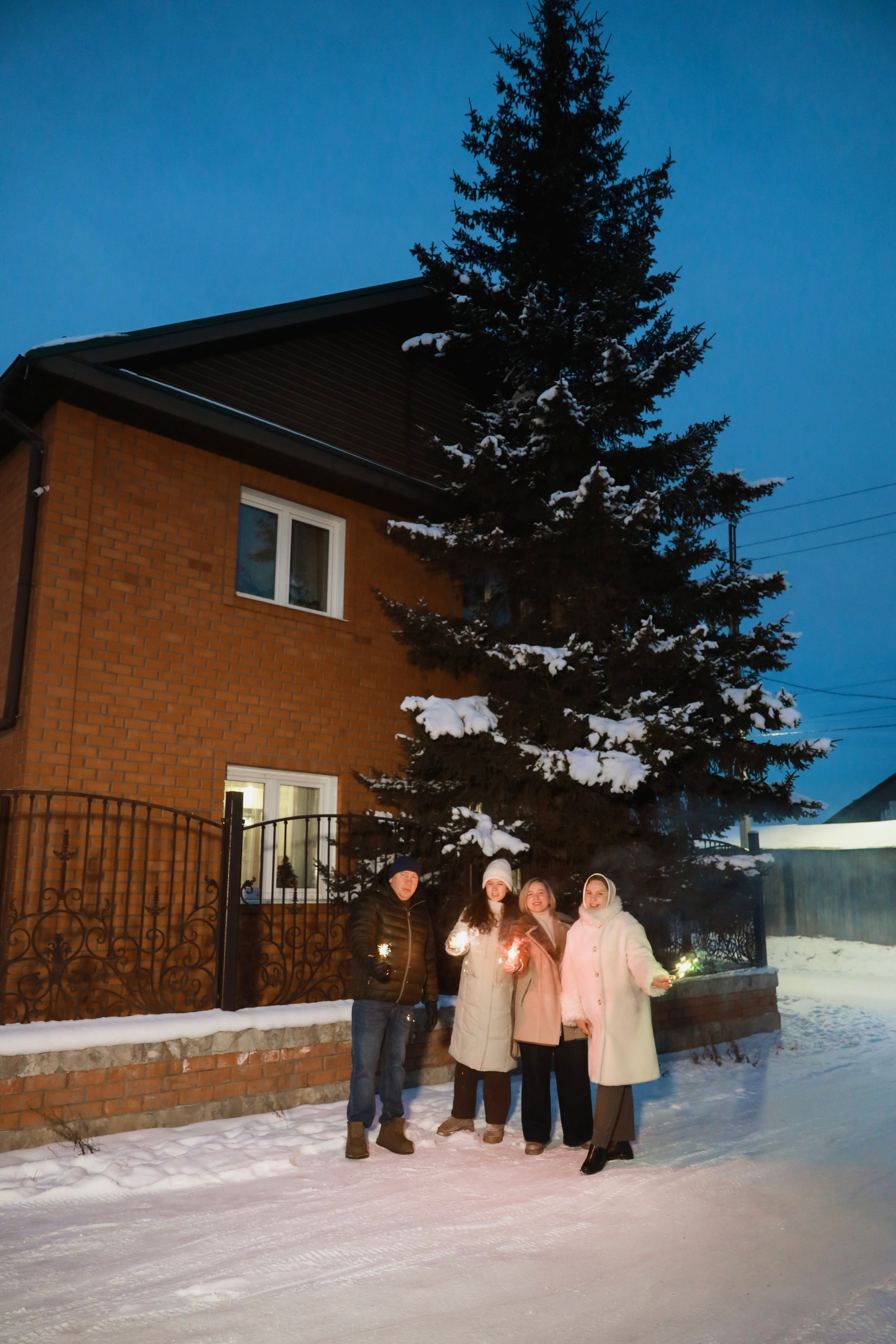 Под Новый год. Семейный и свадебный фотограф Лилия Матонина | Ангарск, Иркутск, Усолье-Сибирское, Байкал (Листвянка, Ольхон), Иркутская область