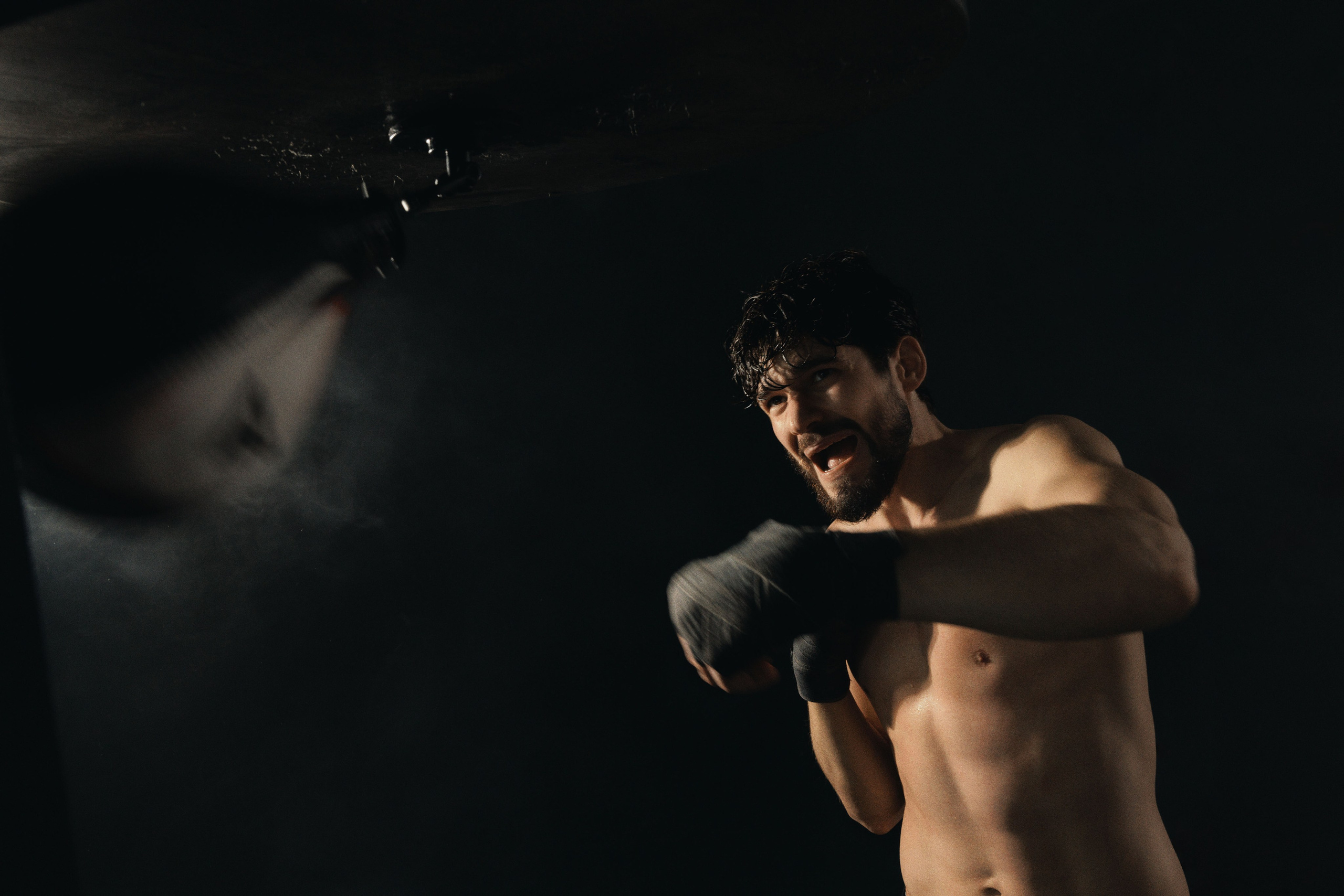 Роман. Фотограф Виталий Хайлов, Екатеринбург