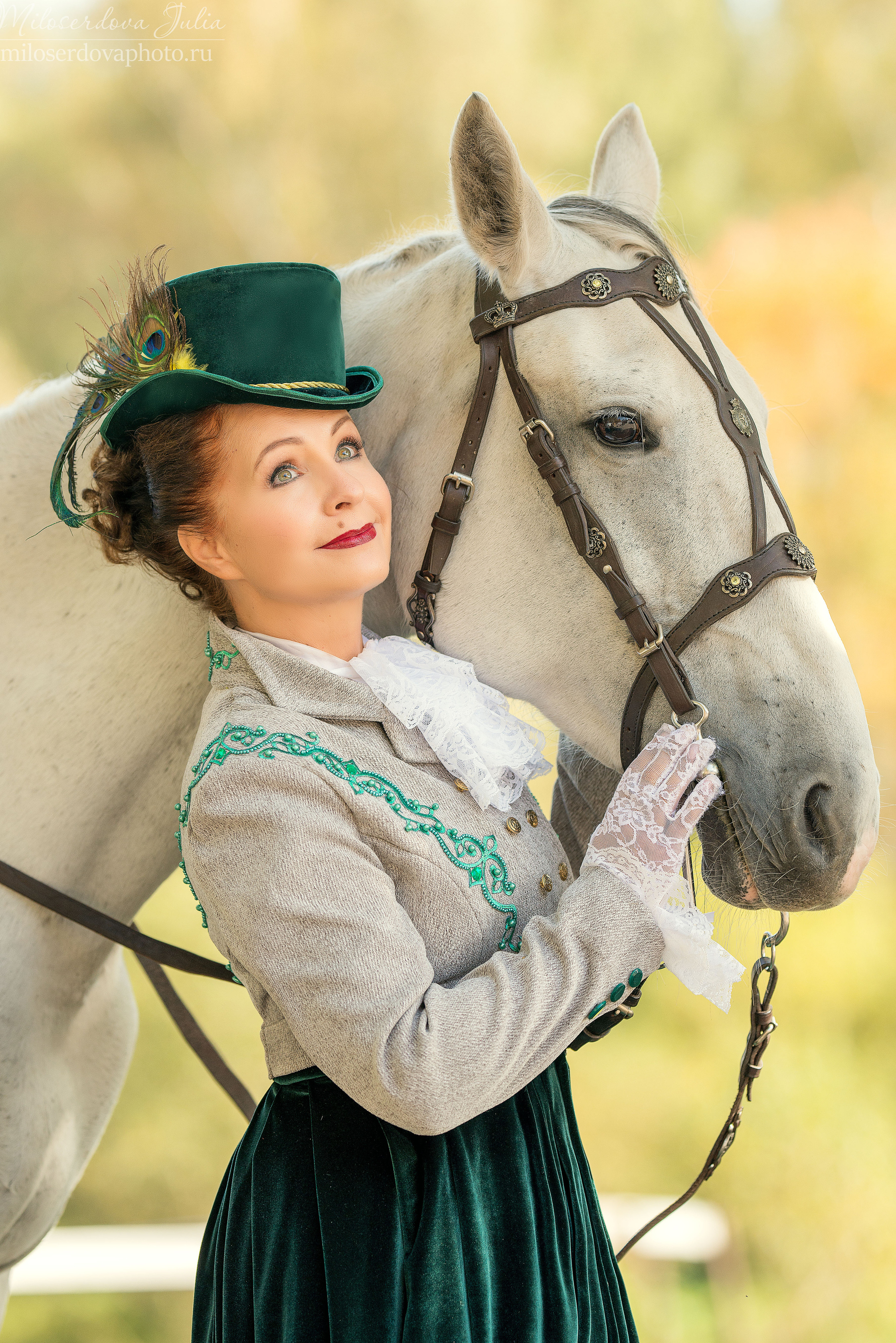 Дамская верховая езда. Фотограф Юлия Милосердова