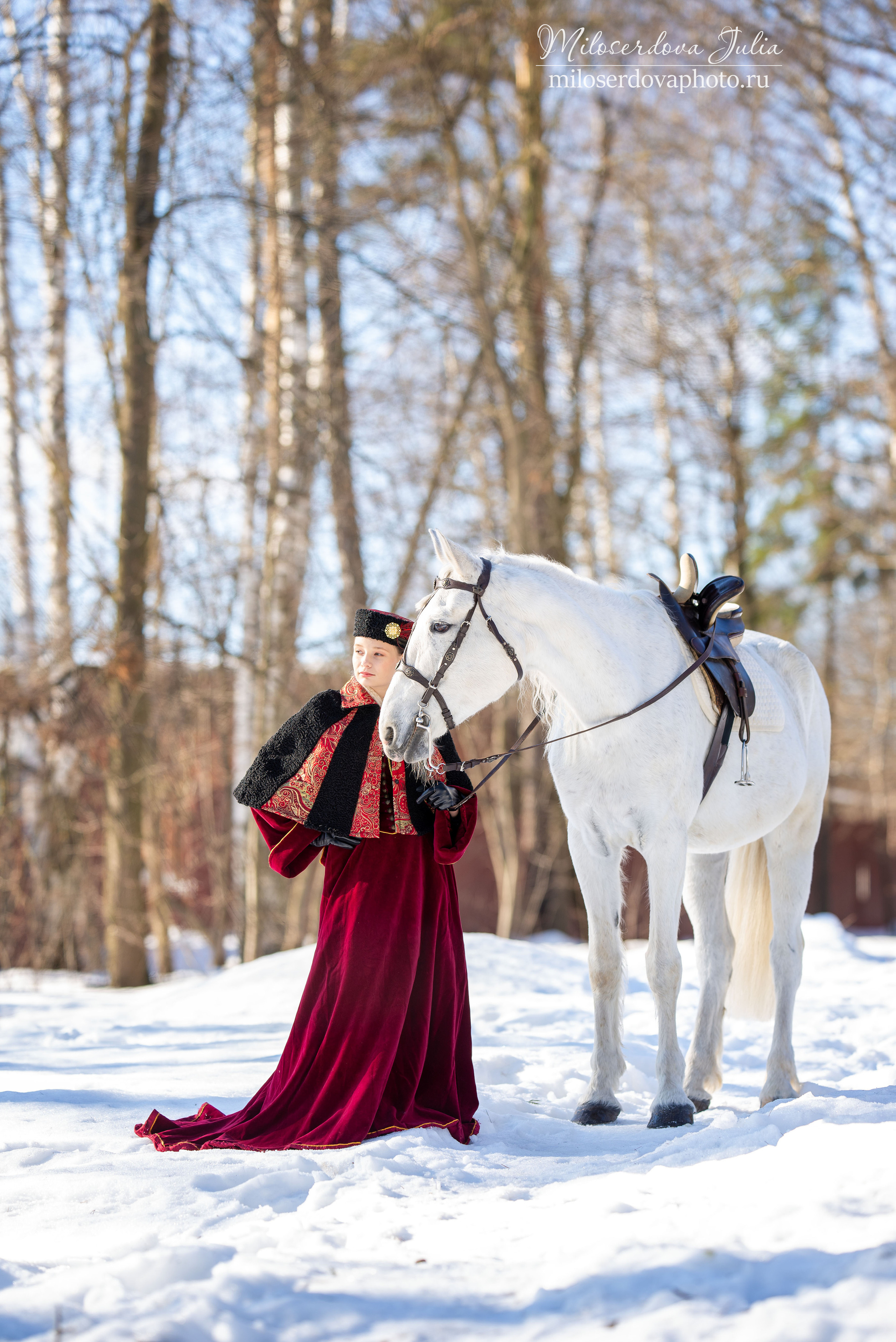 Дамская верховая езда. Фотограф Юлия Милосердова