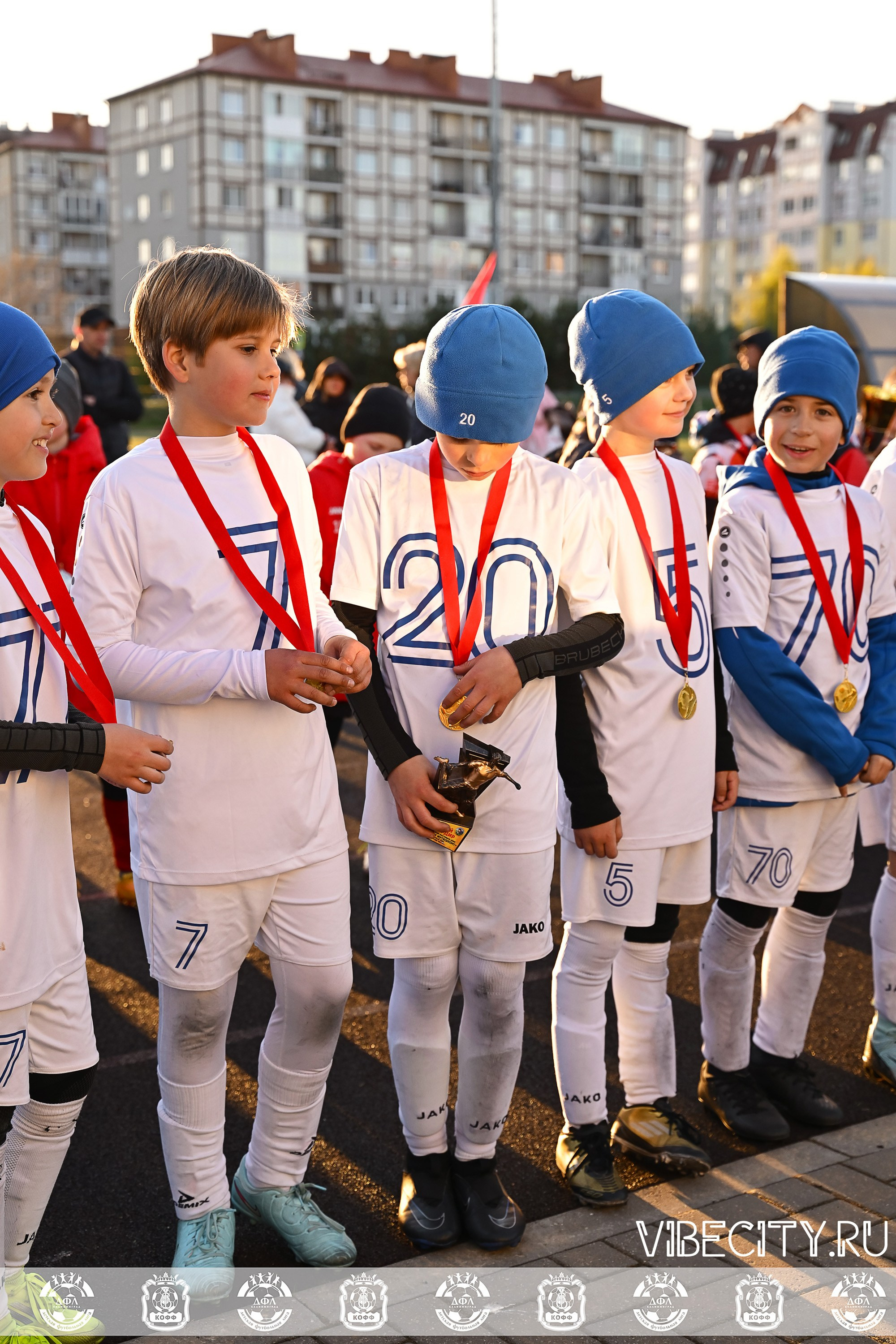 XIV ВСЕРОССИЙСКИЙ ФУТБОЛЬНЫЙ ФЕСТИВАЛЬ «ЗАГРУЗИ СЕБЯ ФУТБОЛОМ!». VIBECITY.RU Вайб Сити Ру Фоторепортажи Фотоотчеты Калининград