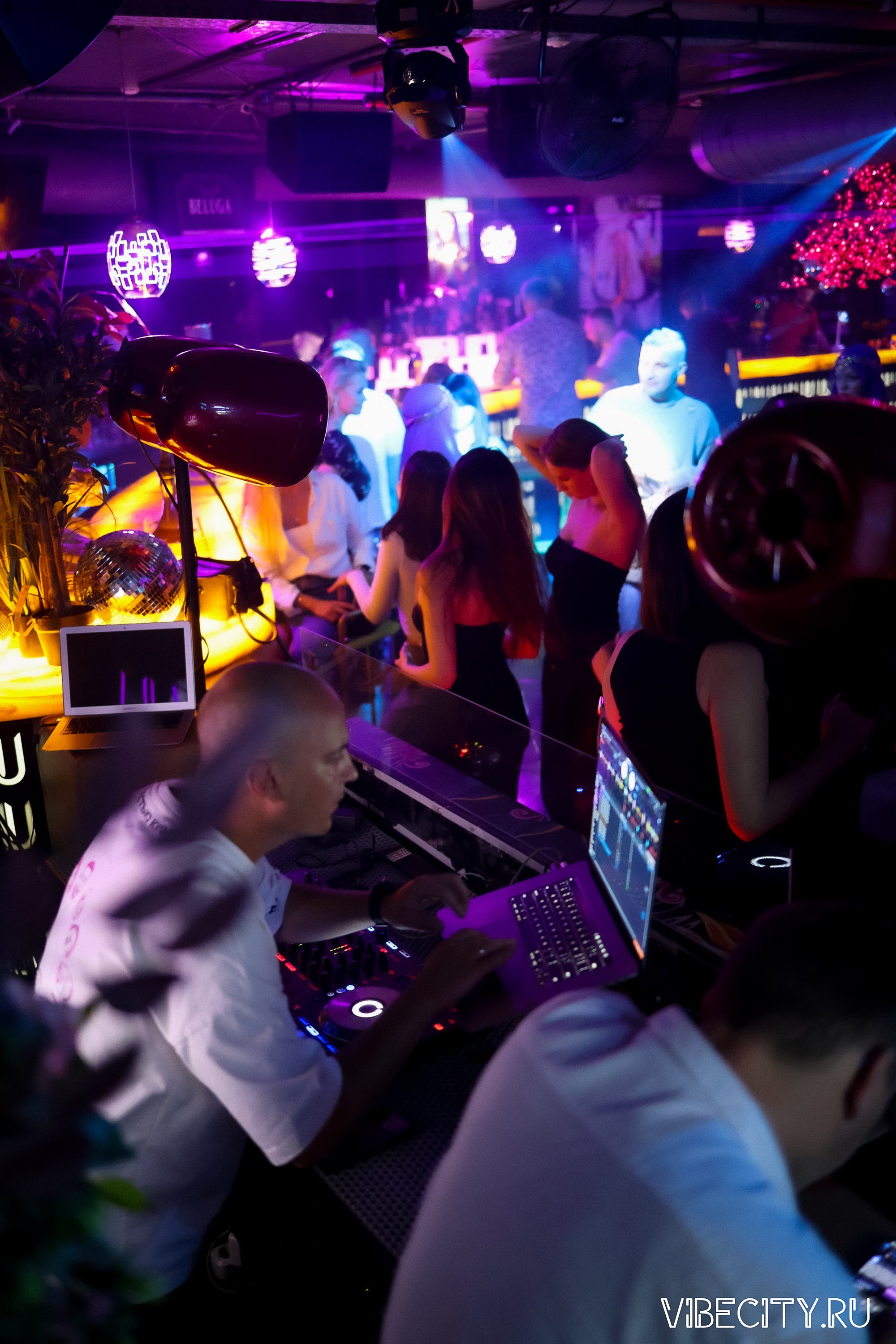 DOUBLE U. VIBECITY.RU Вайб Сити Ру Фоторепортажи Фотоотчеты Калининград