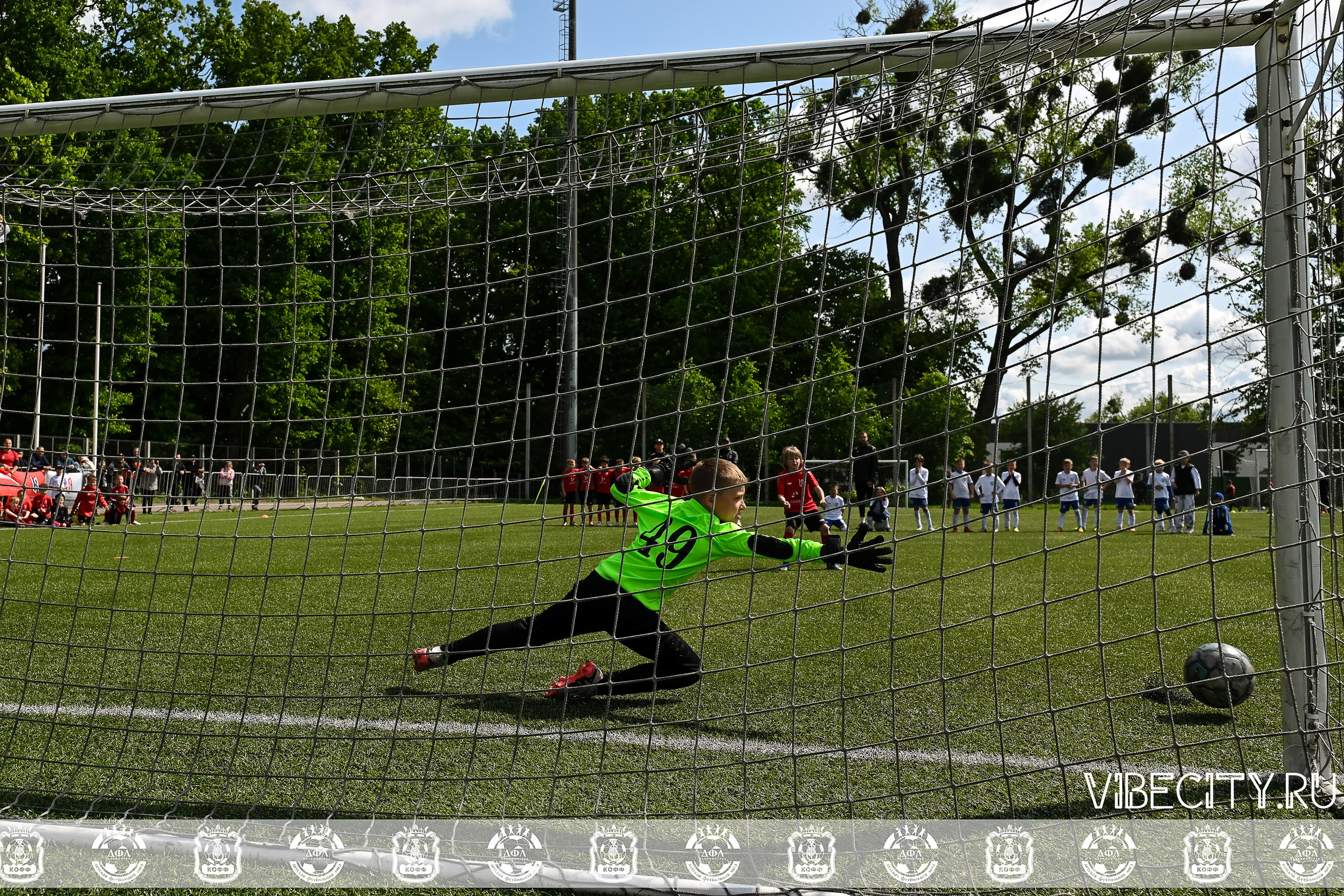 Большие Звезды светят Малым. VIBECITY.RU Вайб Сити Ру Фоторепортажи Фотоотчеты Калининград