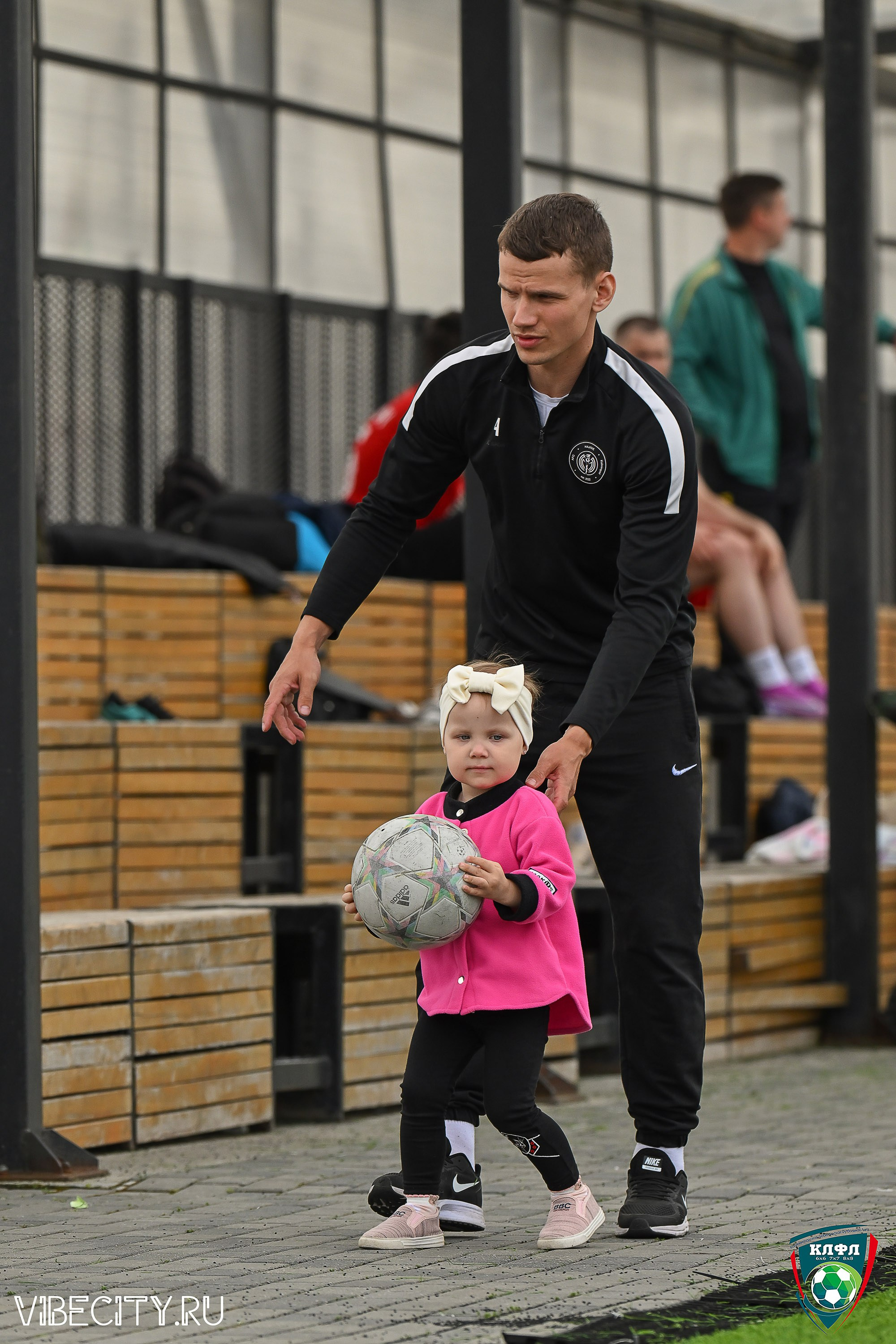 XX ЧЕМПИОНАТ КАЛИНИНГРАДСКОЙ ЛФЛ КАНЦМАРКЕТ39 сезона 2024–2025 гг. VIBECITY.RU Вайб Сити Ру Фоторепортажи Фотоотчеты Калининград