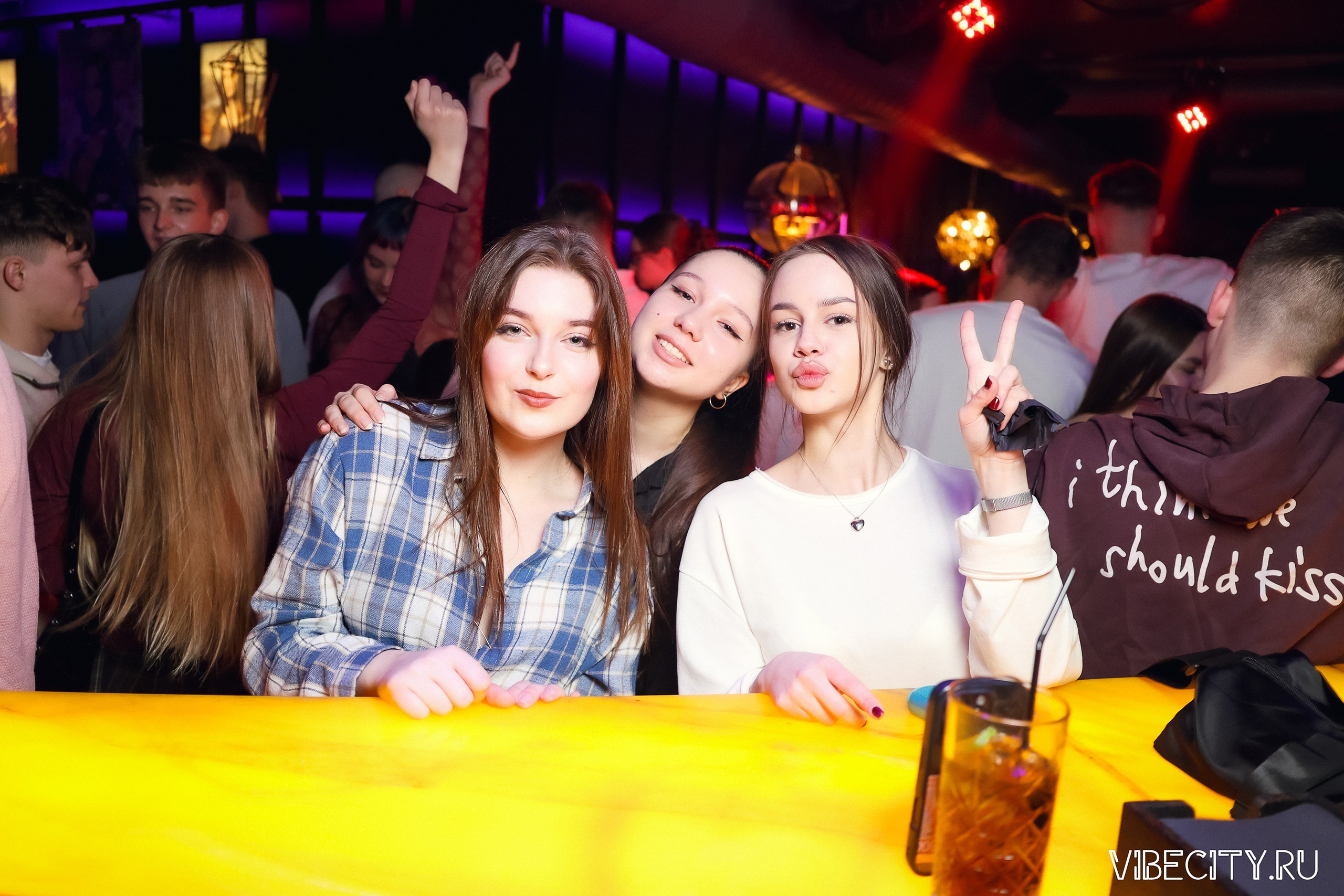 DOUBLE U. VIBECITY.RU Вайб Сити Ру Фоторепортажи Фотоотчеты Калининград