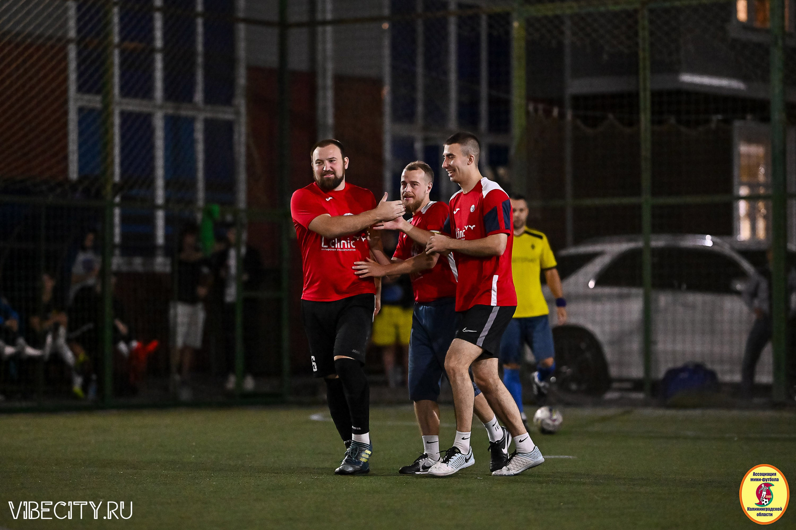 ФИНАЛЬНЫЕ ИГРЫ КУБКА МИНИ-ФУТБОЛЬНОЙ ЛИГИ И КУБКА КОРПОРАТИВНОЙ МФЛ 2025. VIBECITY.RU Вайб Сити Ру Фоторепортажи Фотоотчеты Калининград