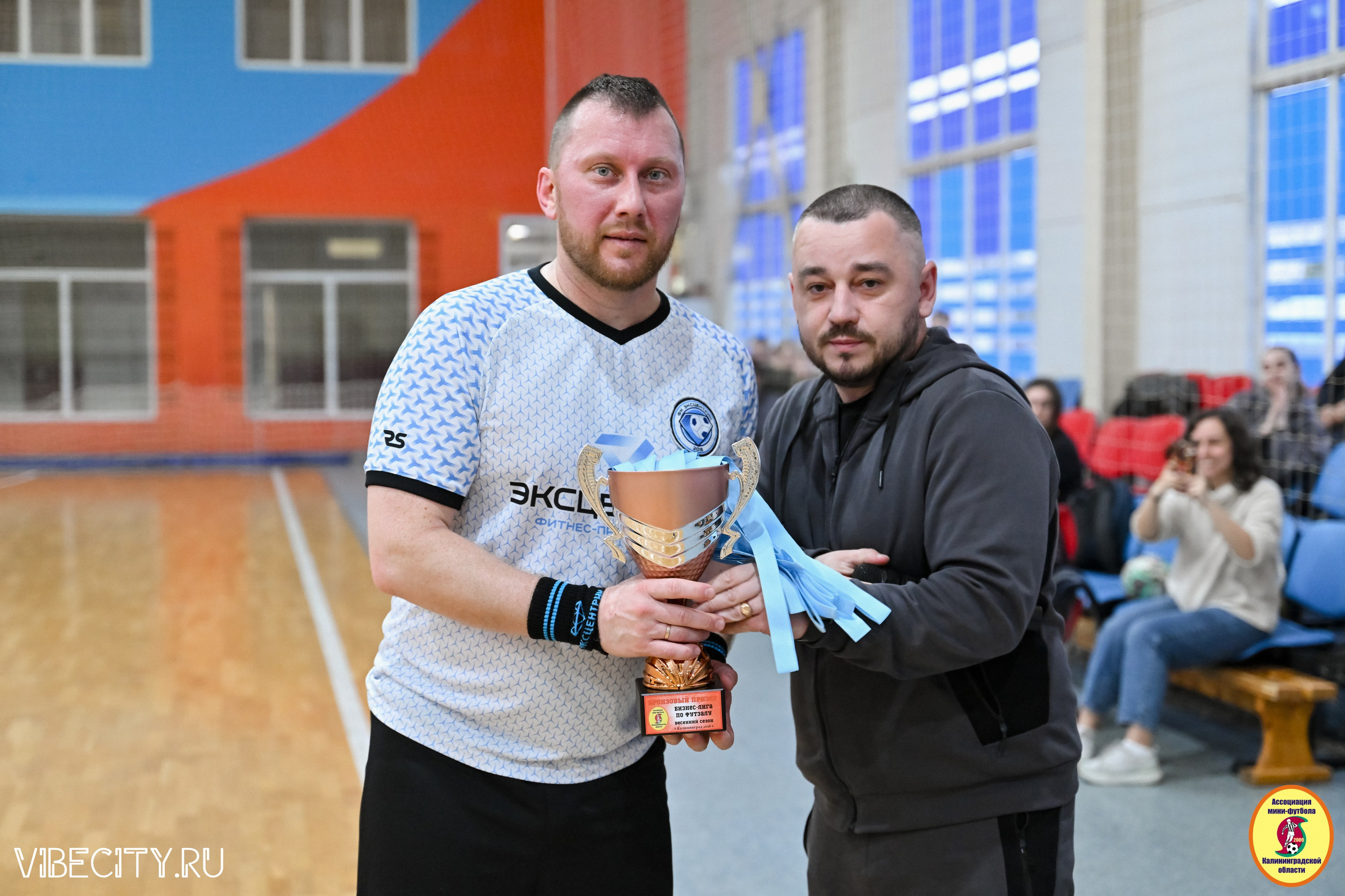 8 тур Корпоративной Бизнес-Лиги по футзалу. VIBECITY.RU Вайб Сити Ру Фоторепортажи Фотоотчеты Калининград