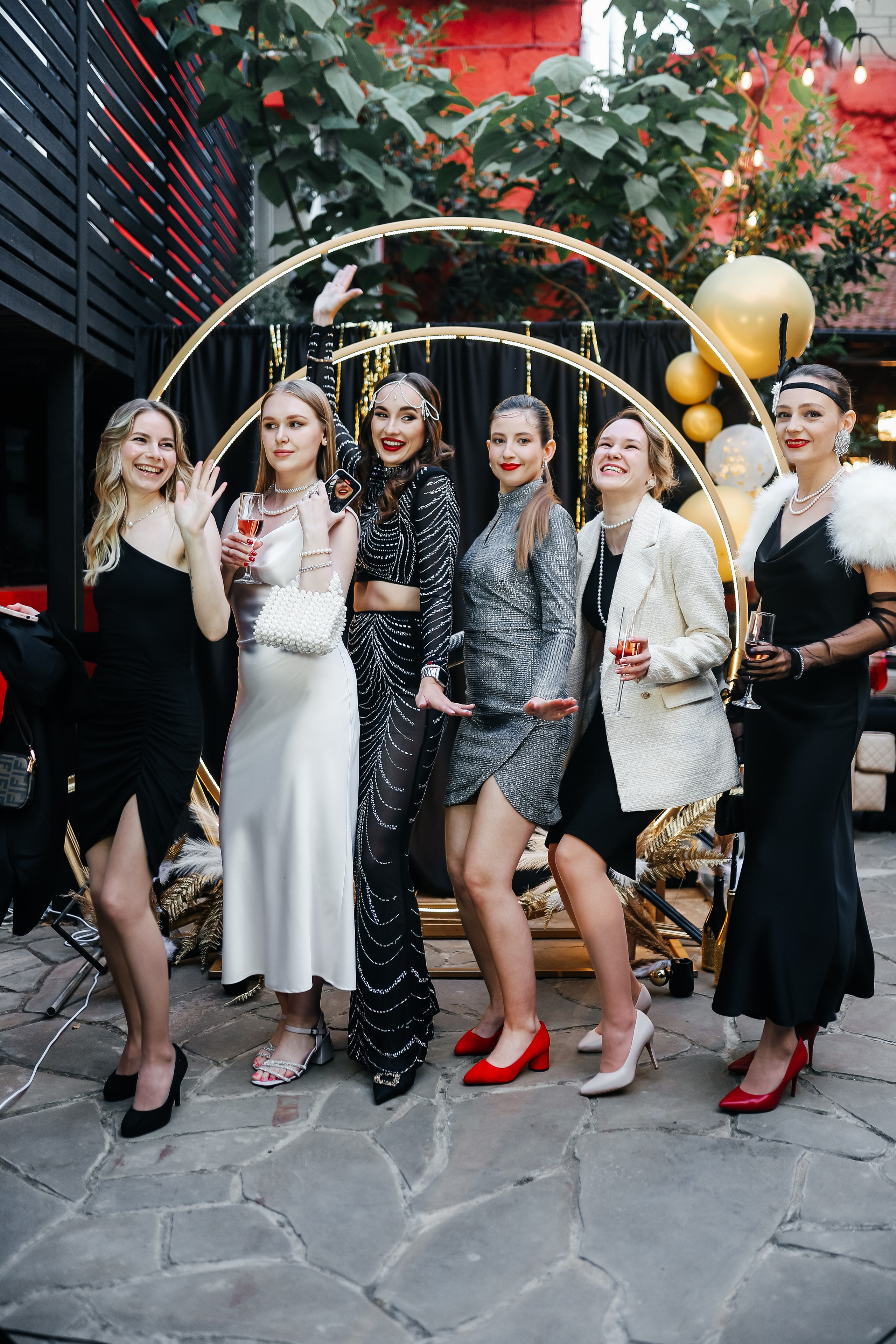 25.Диана и гости