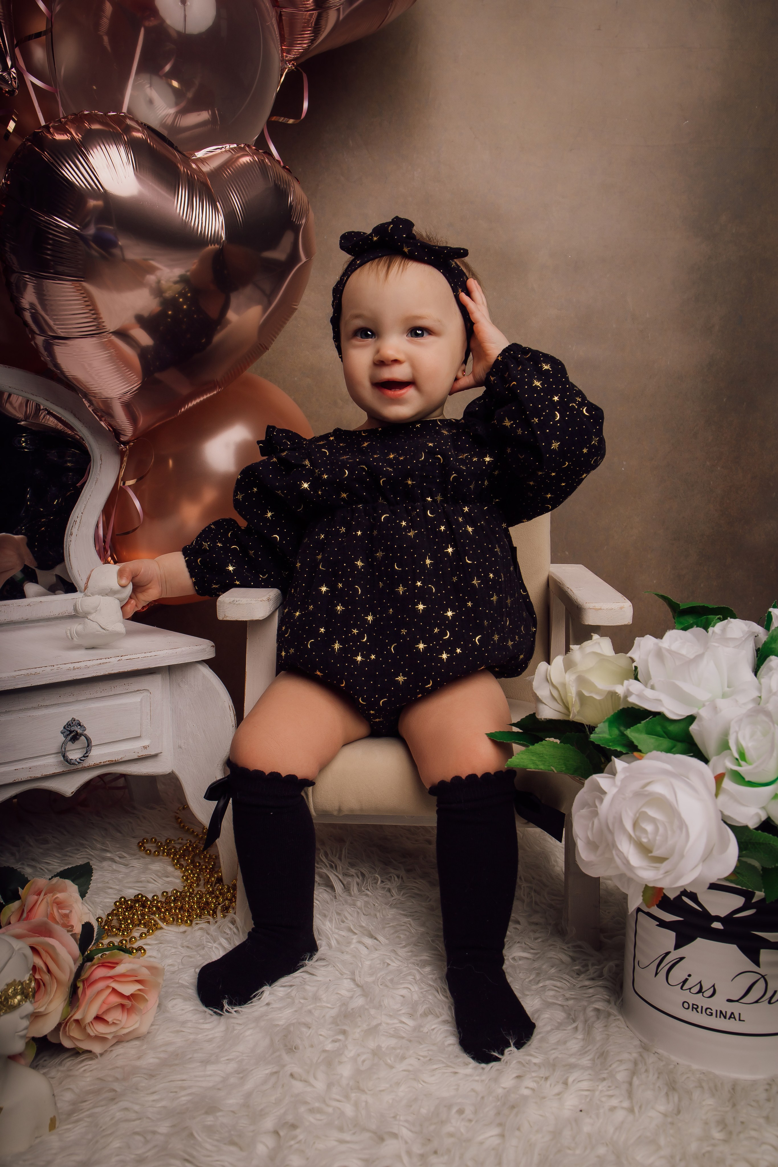 Кира 1 годик