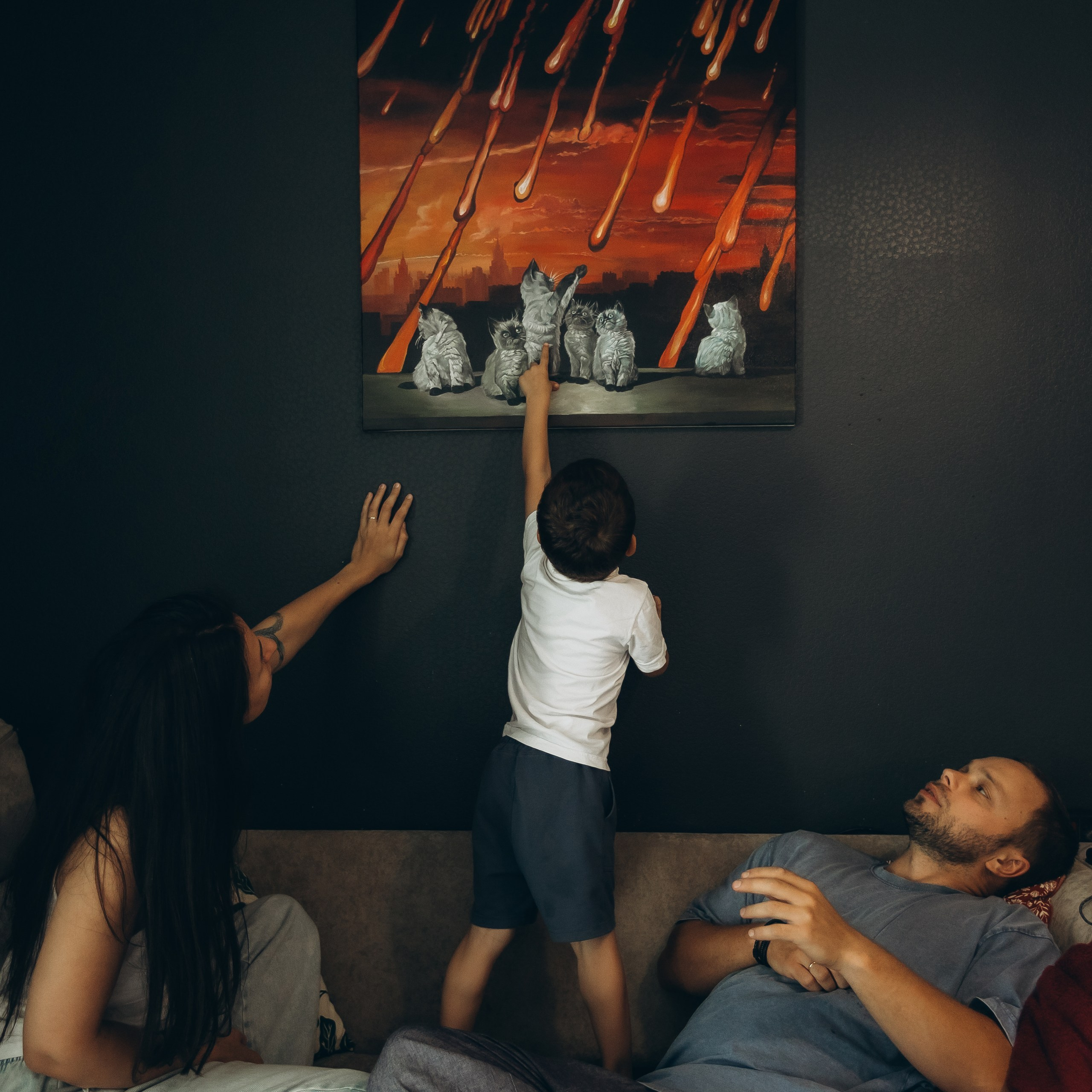 Машина, котики и таинственный шкаф. Семейный LIFESTYLE фотограф в Москве