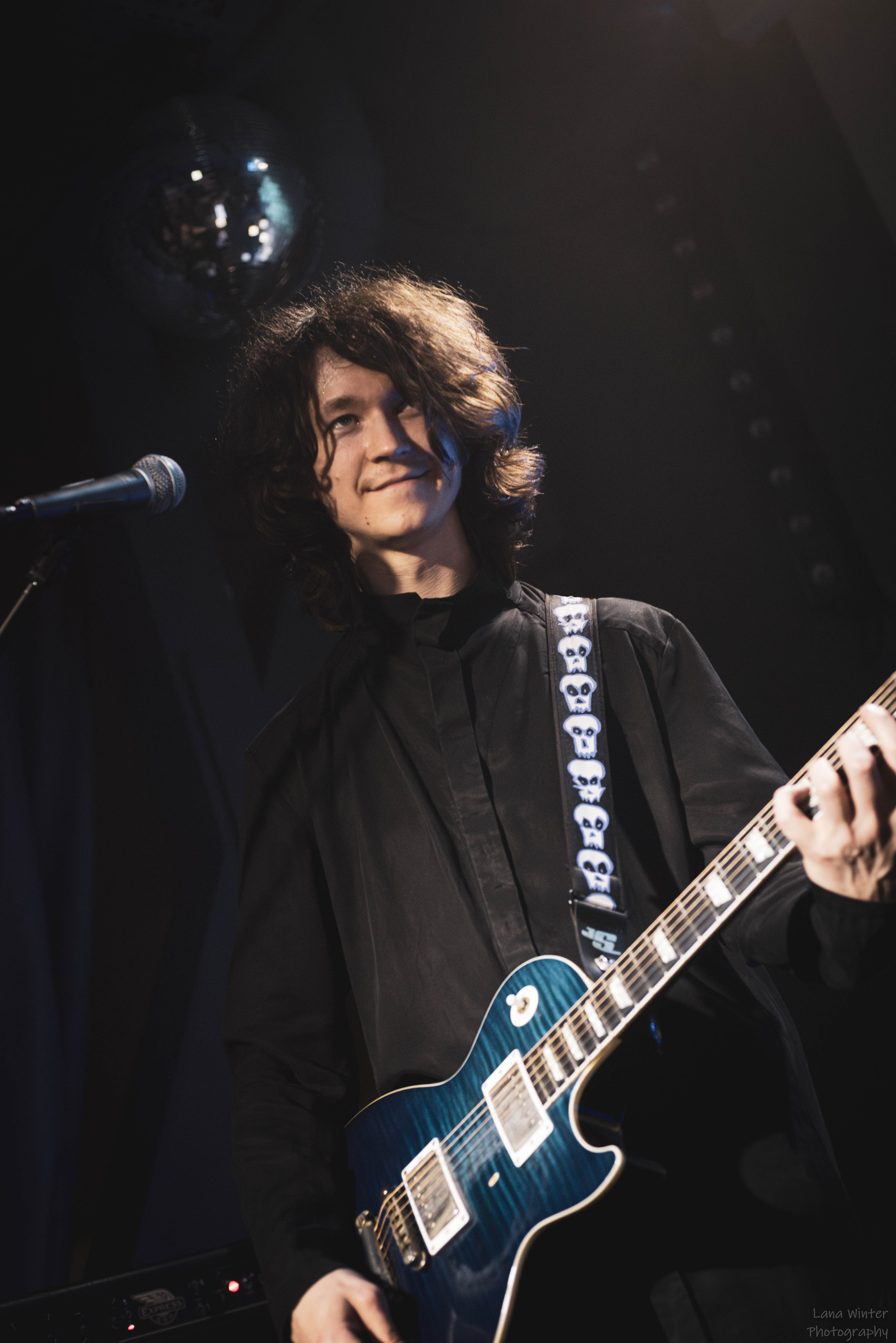 Площадь Восстания (8 марта 2025 года, Москва, клуб Техника Безопасности). Фотограф Светлана Блинова, Москва и Московская область