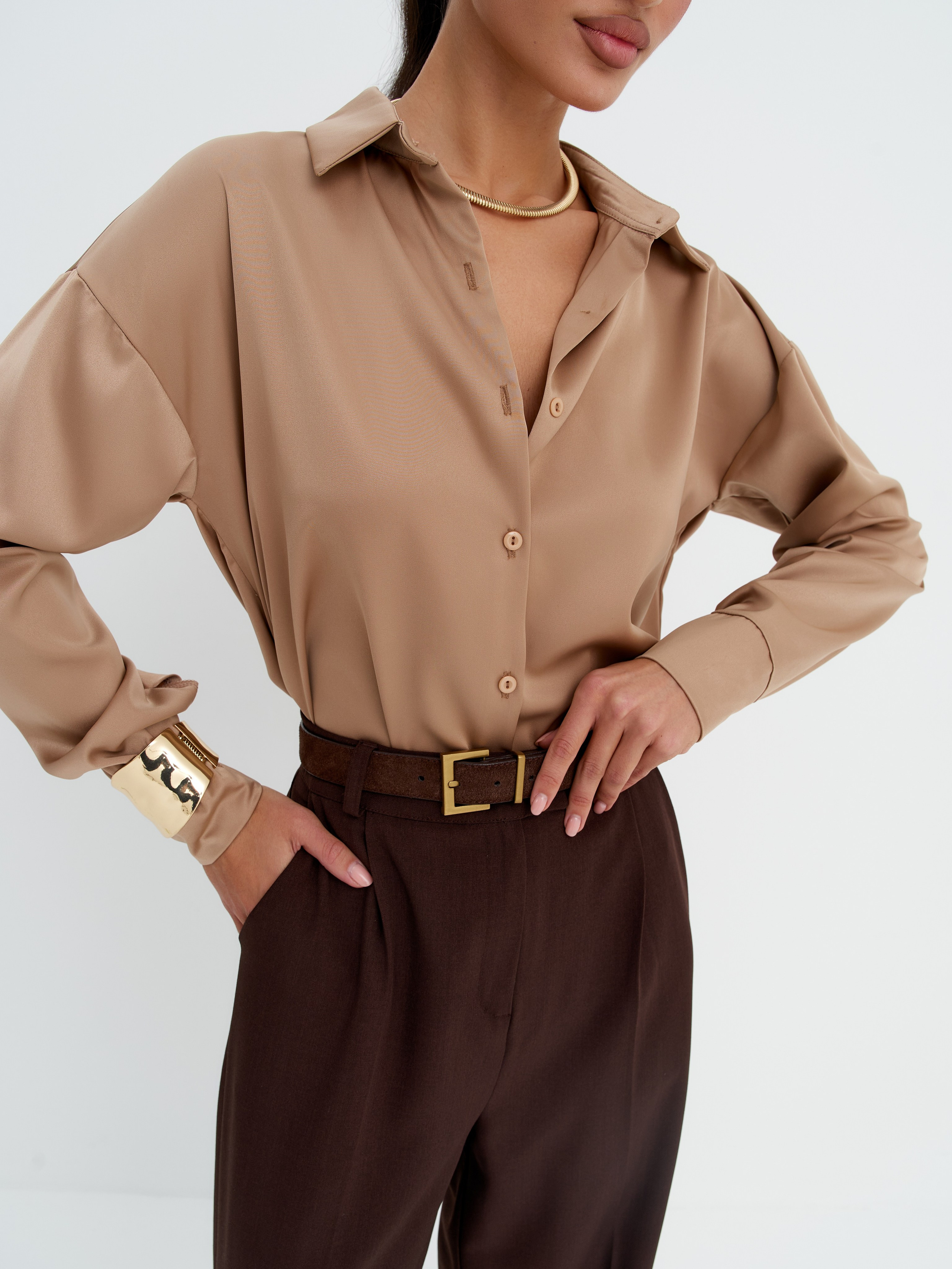 Brandbook рубашка. Фотограф для маркетплейсов в Москве