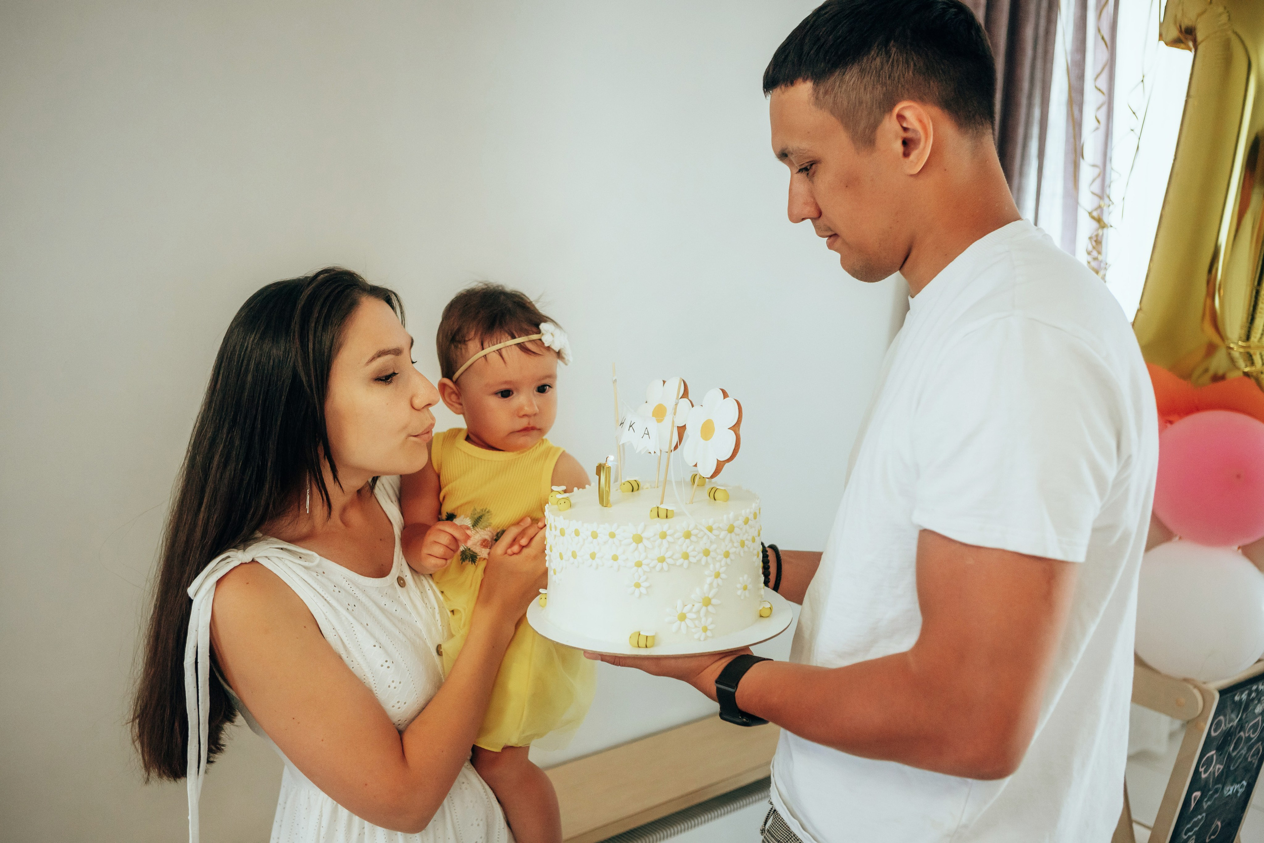 Первый День Рождения Вики. Семейный и детский фотограф в г. Новосибирске Макеева Анастасия