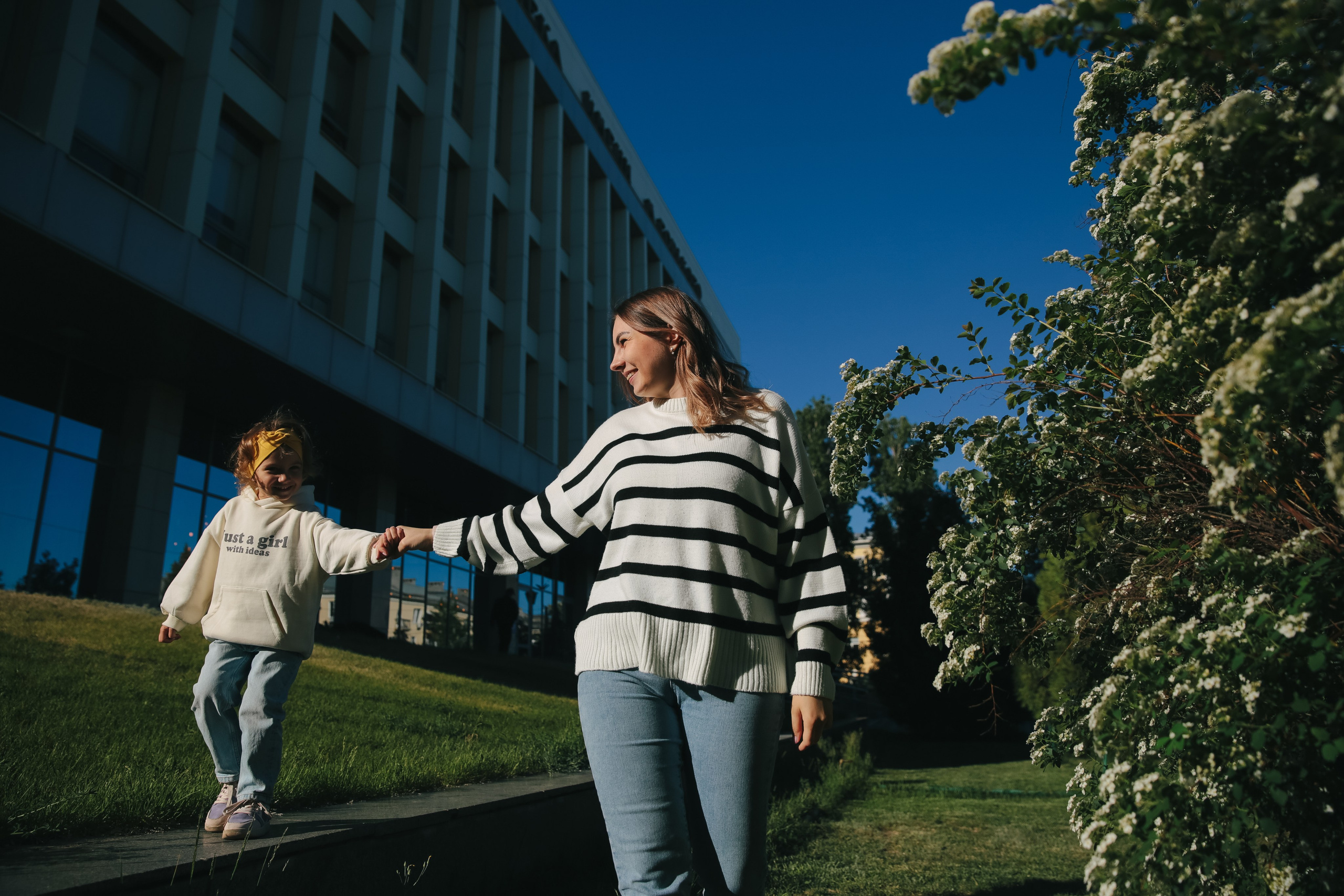 Алёна и Стася. Катерина Макиева