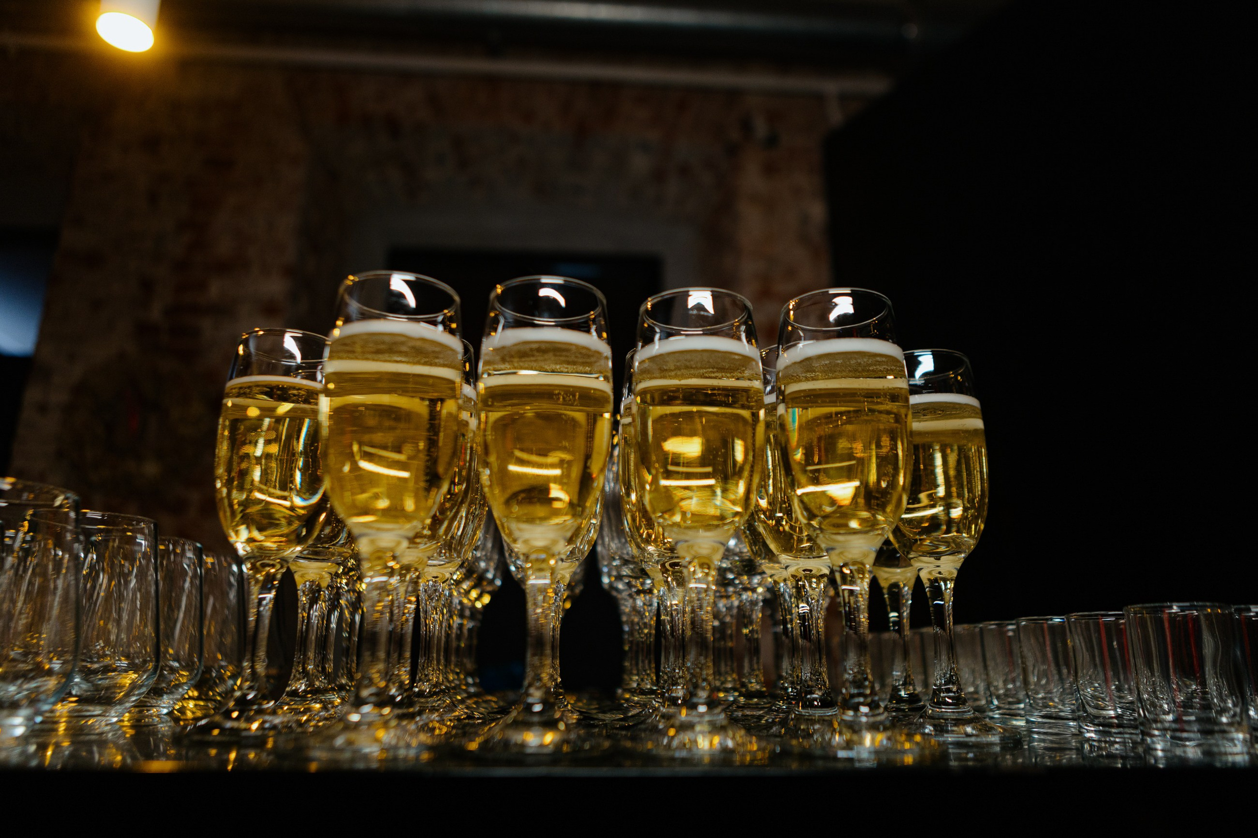 Имплант 52 корпоратив. LEVORIGINAL