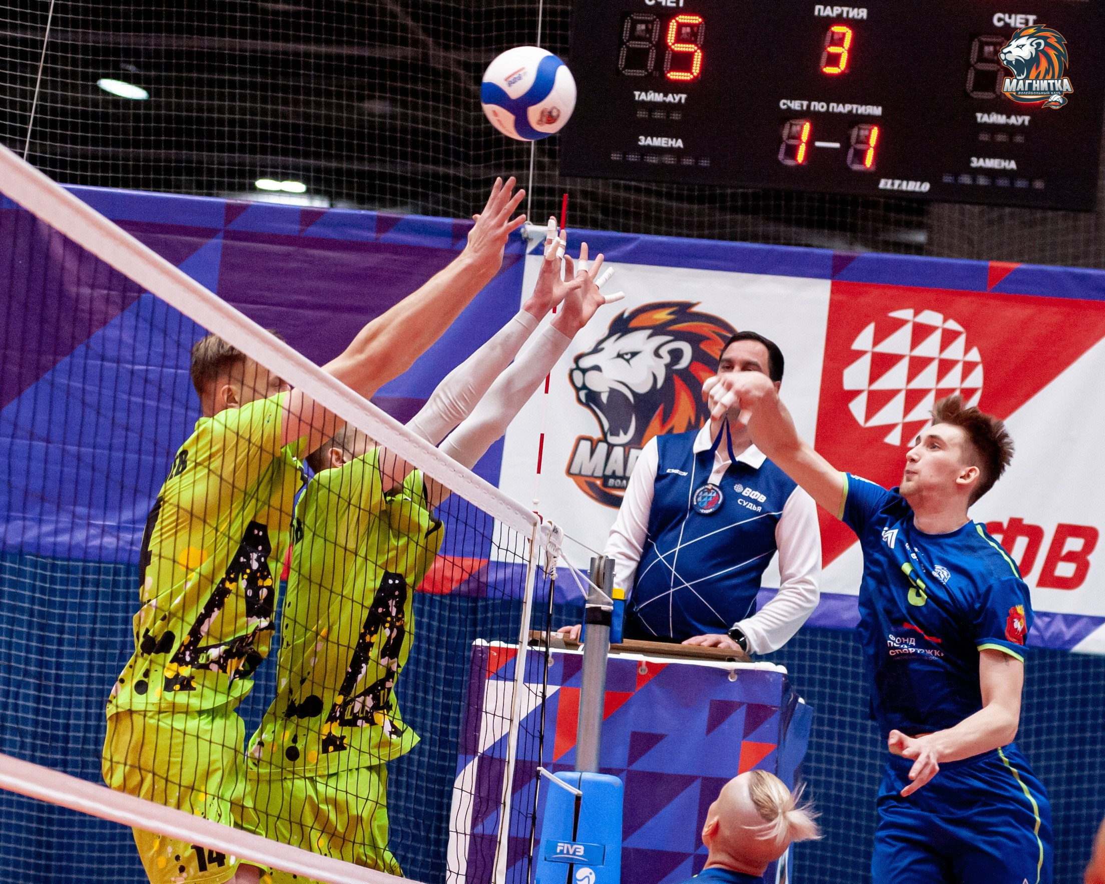 Чемпионат России по волейболу. Высшая лига А. Магнитка — Локомотив-Изумруд. Фотограф Магнитогорск Данил Семенов