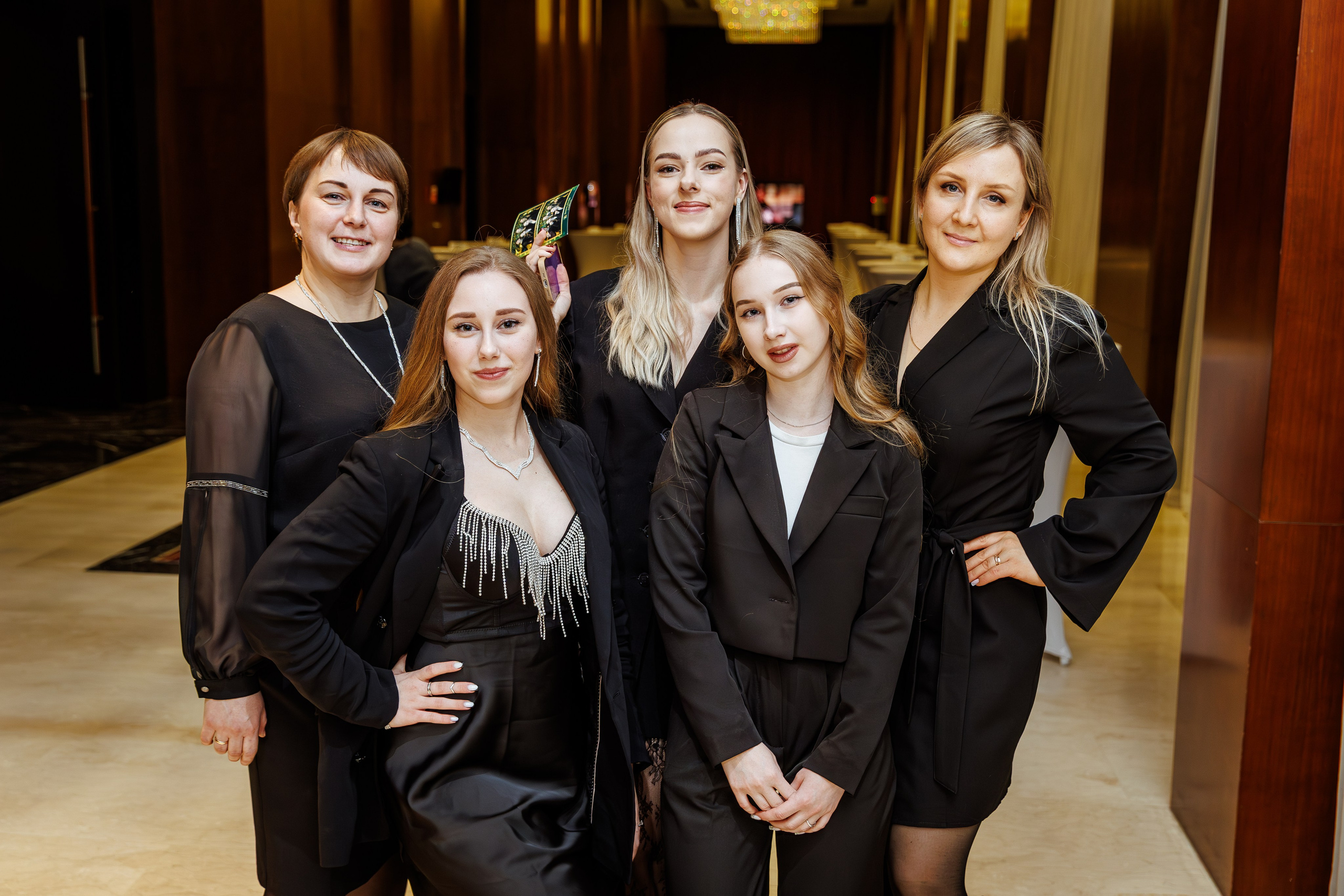 Новогодний корпоратив Отеля «Пекин». Репортажный фотограф Минск ❘ Костецкий Илья ❘ Беларусь