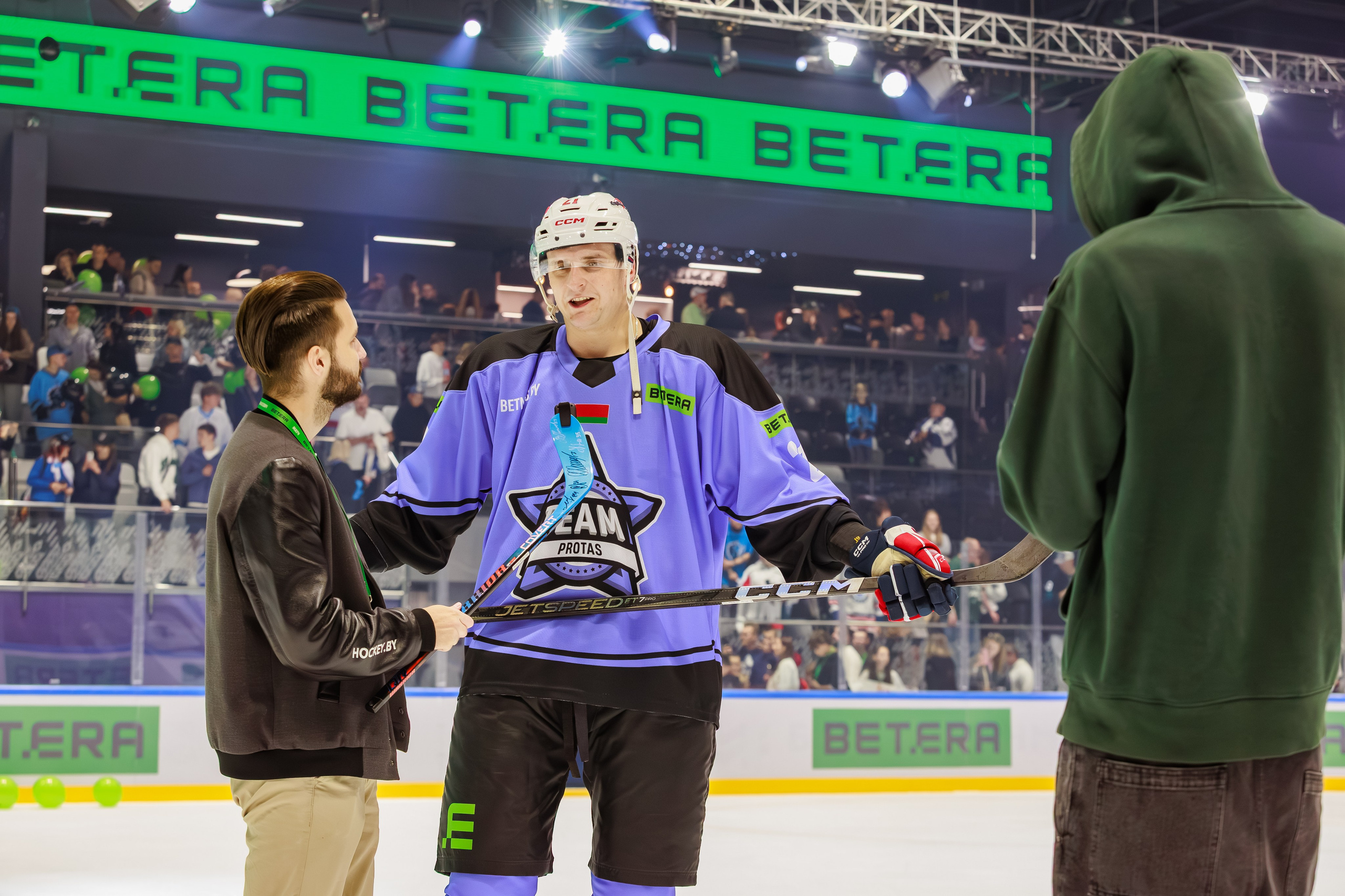 Благотворительный хоккейный матч BETERA. Репортажный фотограф Минск ❘ Костецкий Илья ❘ Беларусь