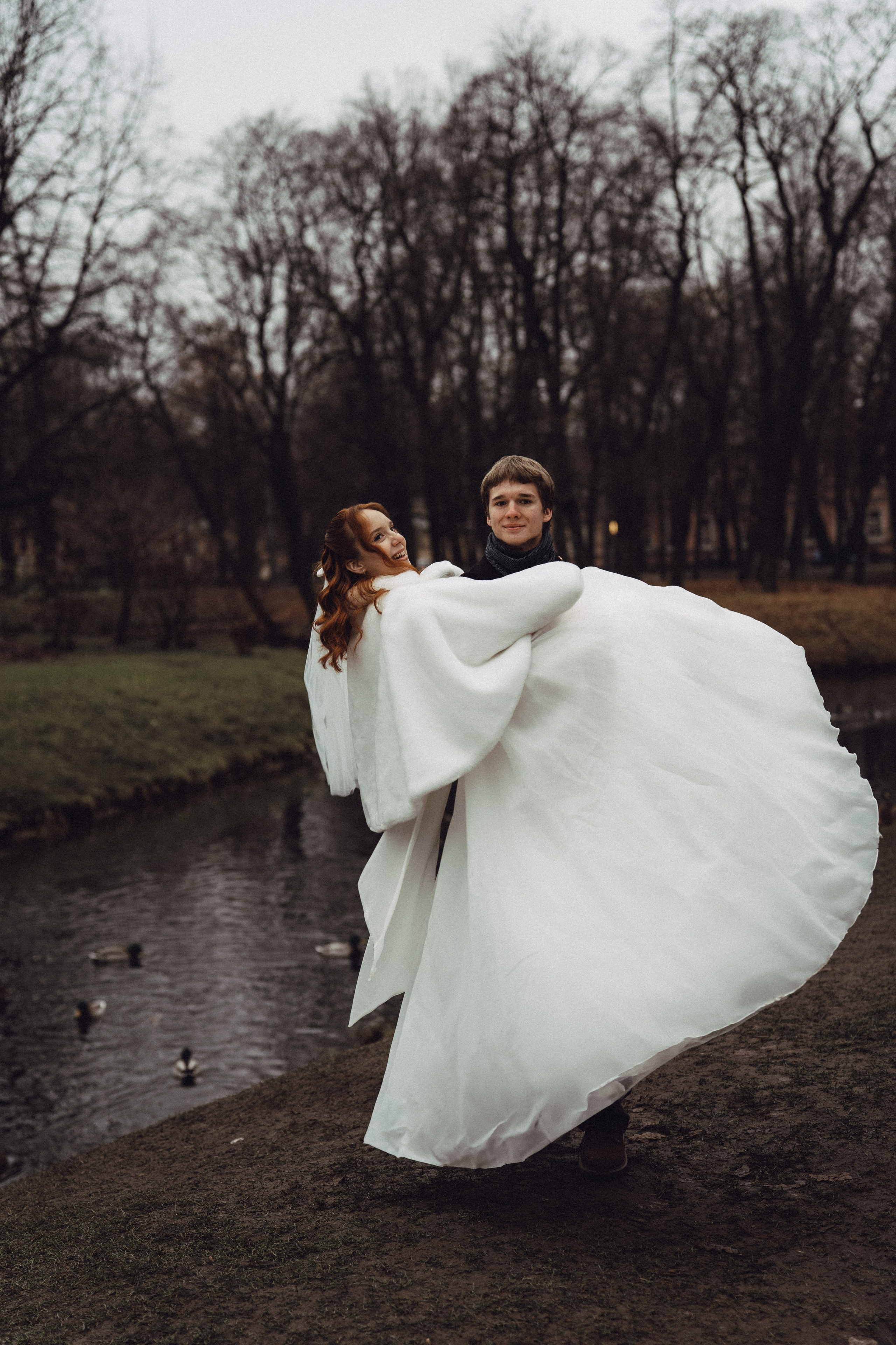 СВАДЕБНАЯ СЬЕМКА ВО ВТОРОМ ДВОРЦЕ С ГОСТЯМИ И ПРОГУЛКА В ТАВРИЧЕСКОМ САДУ. Профессиональный фотограф, Санкт-Петербург — Виктория Богомолова