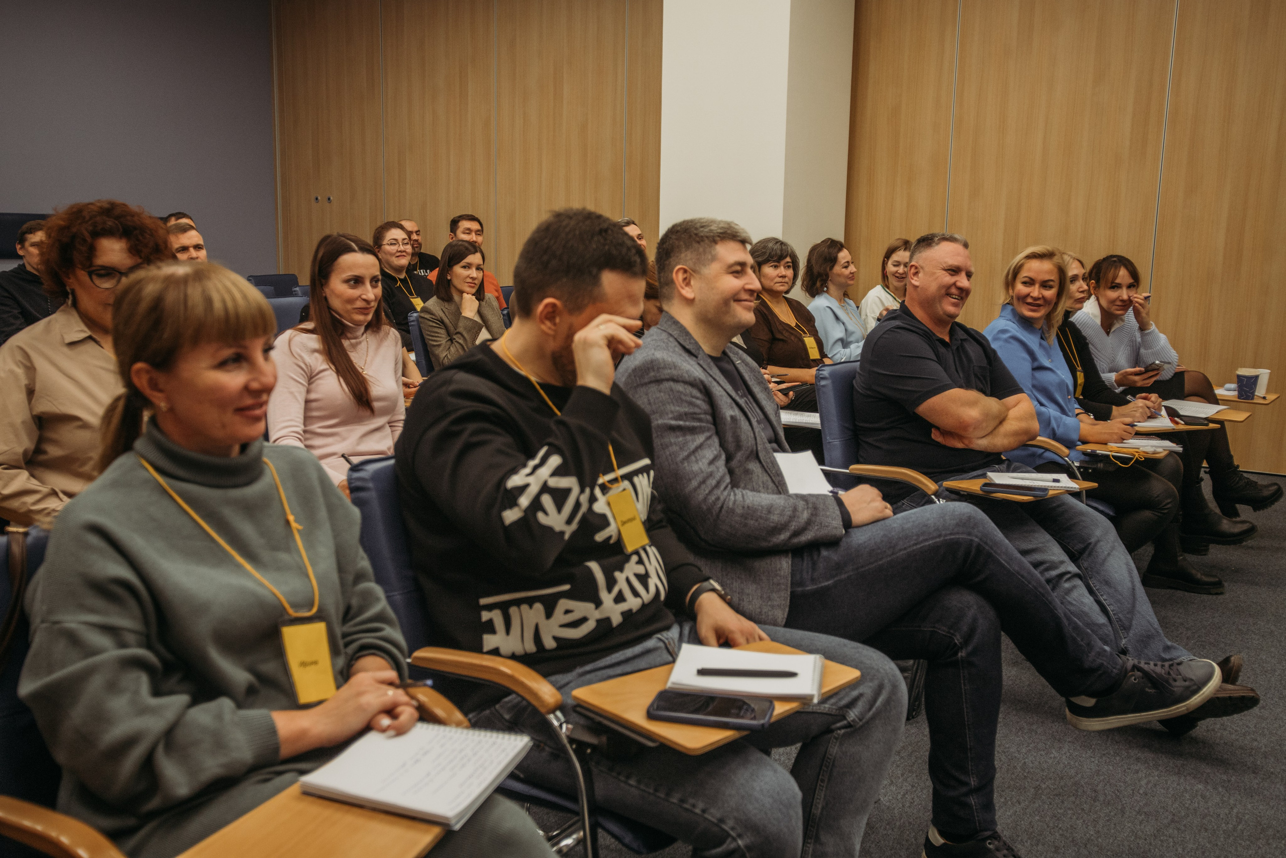 Тренинг по НЛП технологиям Михаила Пелехатого. Венера Гайн. Репортажный фотограф  Тюмень. Обучение фотографии с 0