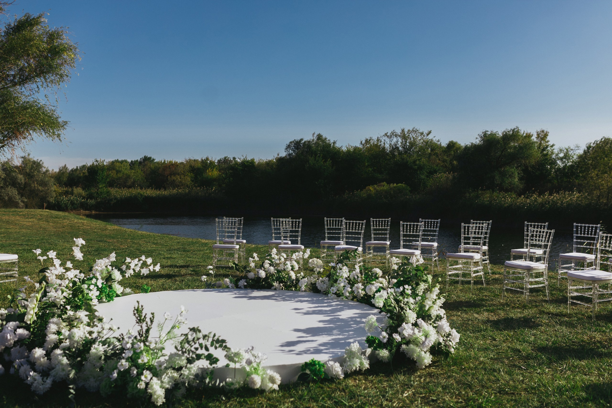 Свадьба в гольф-клубе Ростов. Студия событий ДЕЙЗИ. Организация мероприятий. Свадебное агентство в Ростове-на-Дону. Свадебный организатор. Организация свадьбы под ключ