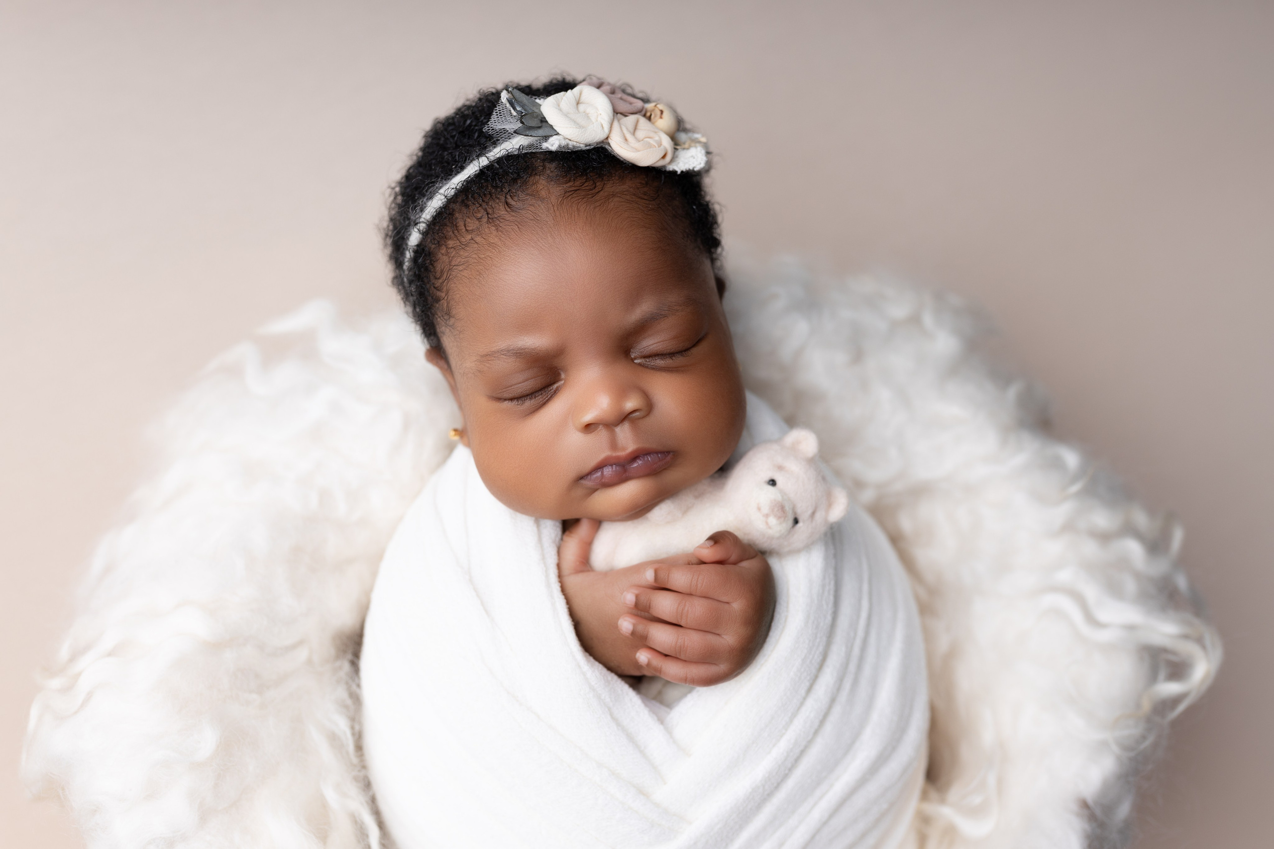 Newborn девочки. Фотограф новорожденных Модяева Ирина