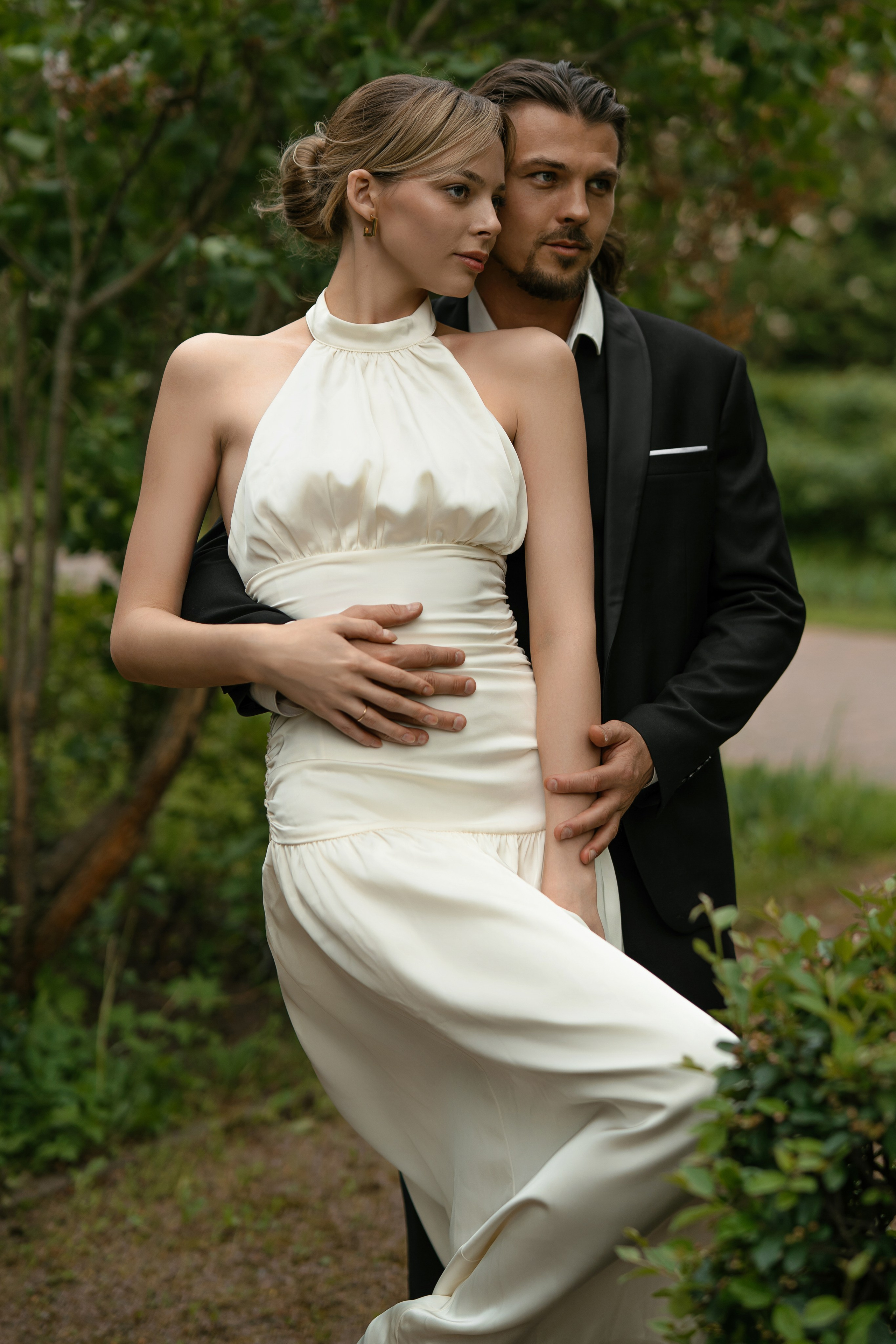 Свадебная прогулка, а парке Сокольники. Фотограф Сергиев Посад / Москва / Дмитров / Дубна