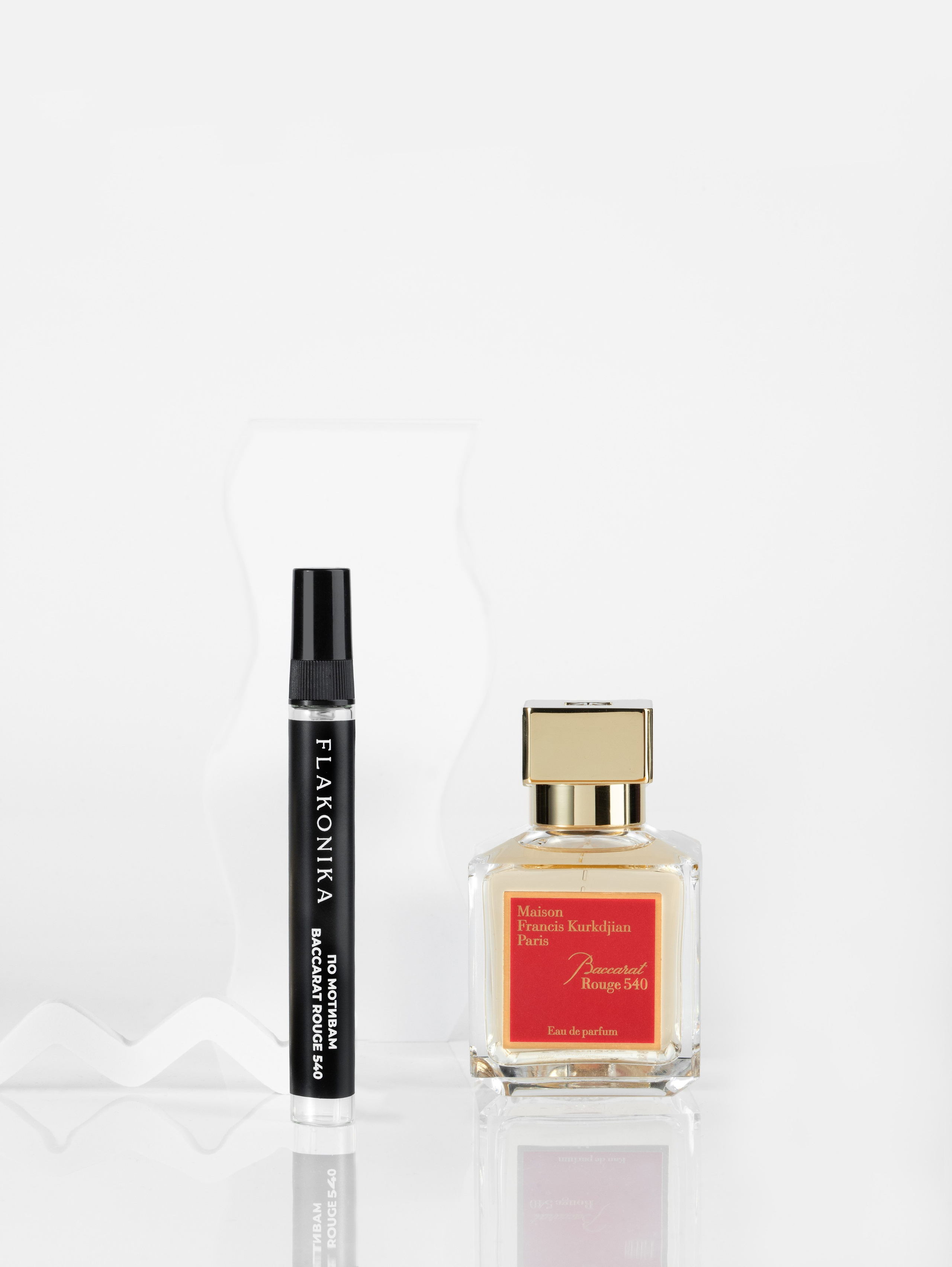 Духи. Предметная фотография