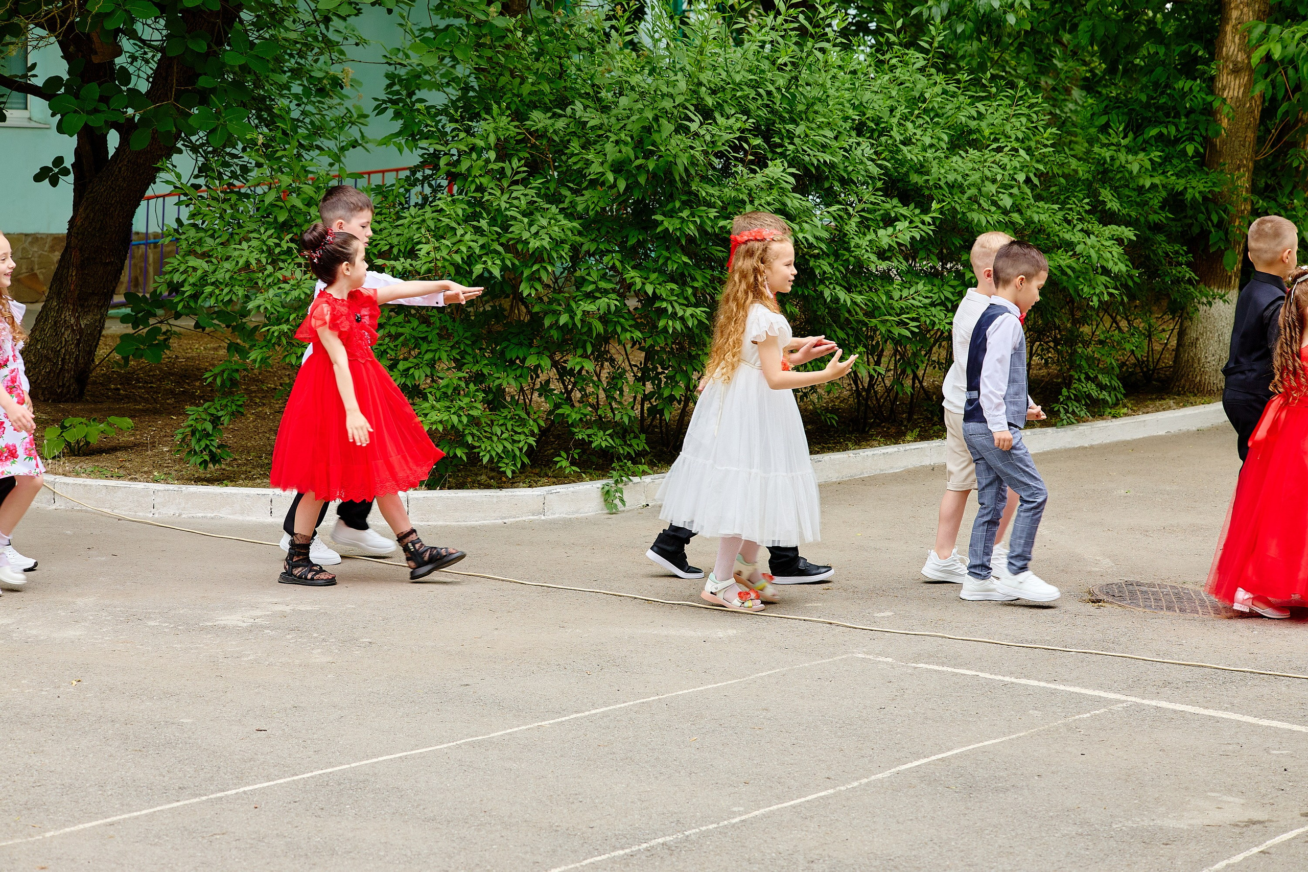 Выпускной 45 сад. Фотограф Выпускные альбомы Таганрог Сергей Коробченко