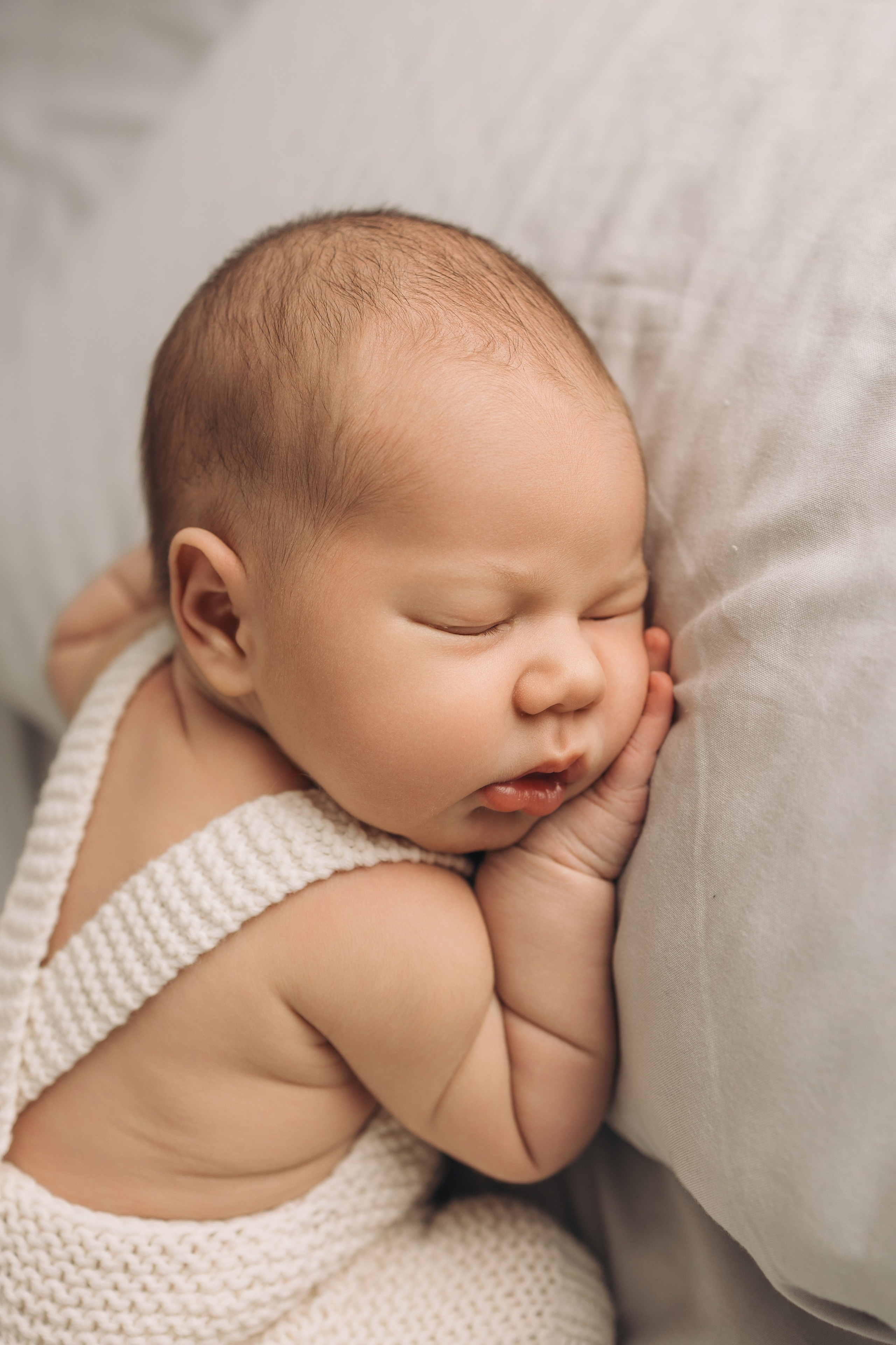Лев 7 дней. Фотограф новорождённых Newborn Москва