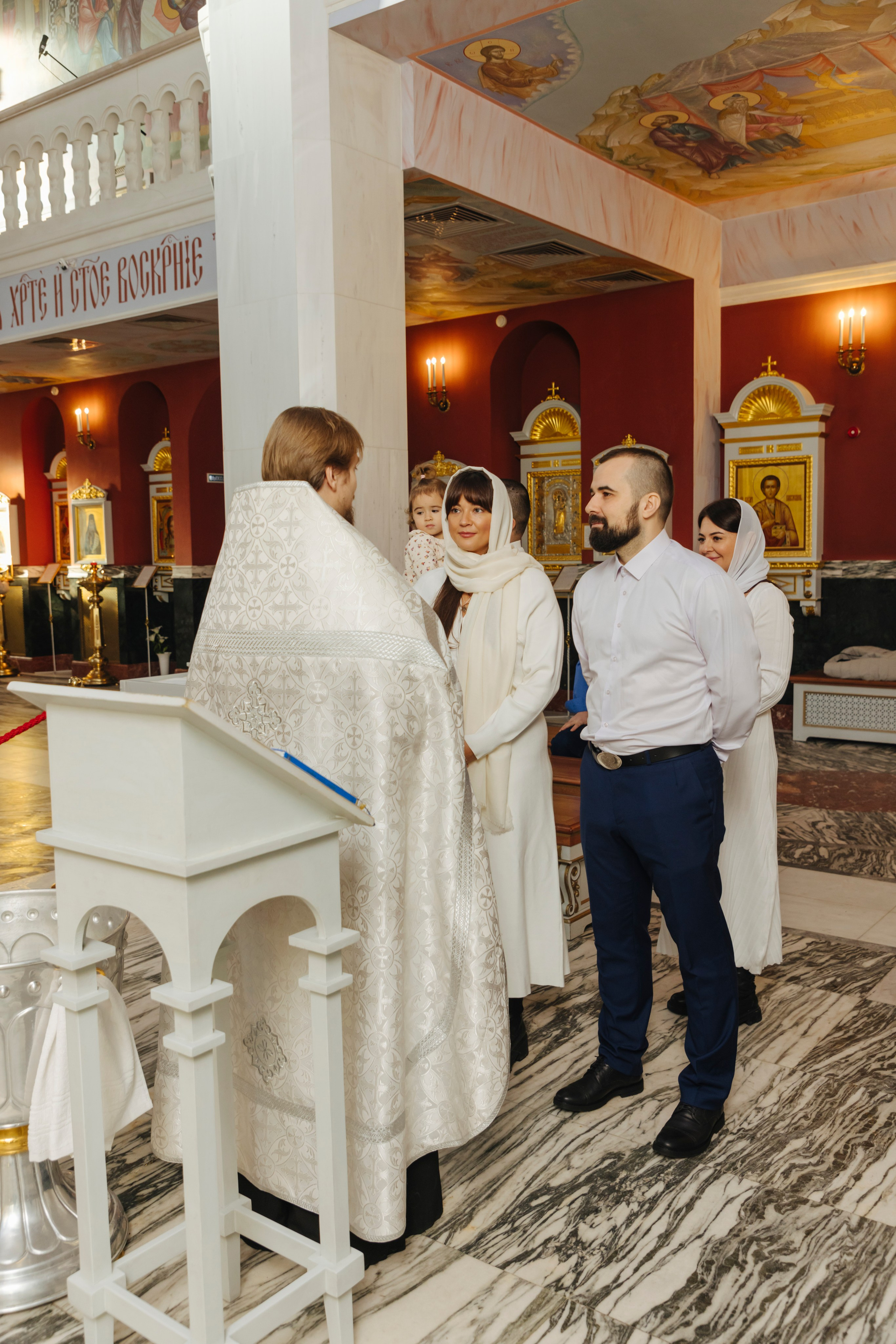 Крещение церковь Спас на Каменке. Фотограф на крещение в Санкт Петербурге