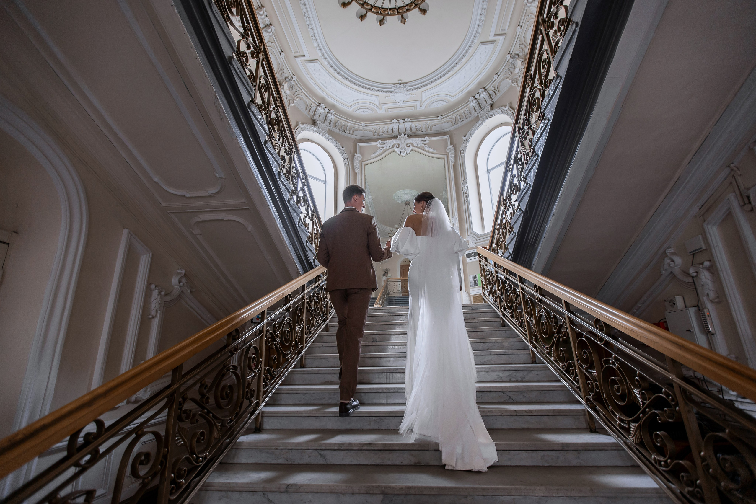 Ирина и Егор. Свадебный фотограф в Омске Яна Савина