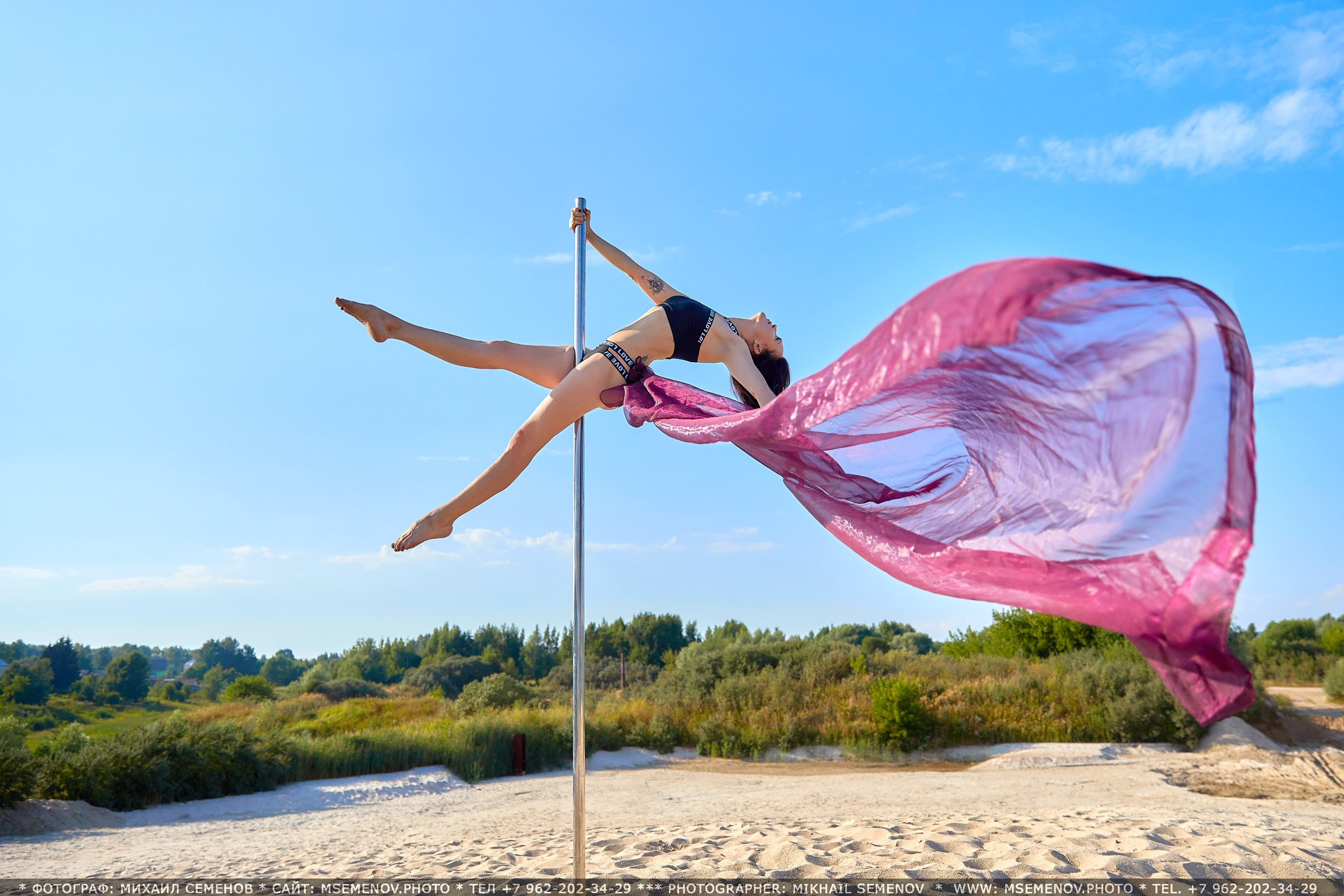 Выездная фотосессия на пилоне «Студия PoleDance Грация танец с шестом» г. Ярославль. Фотограф Михаил Семенов