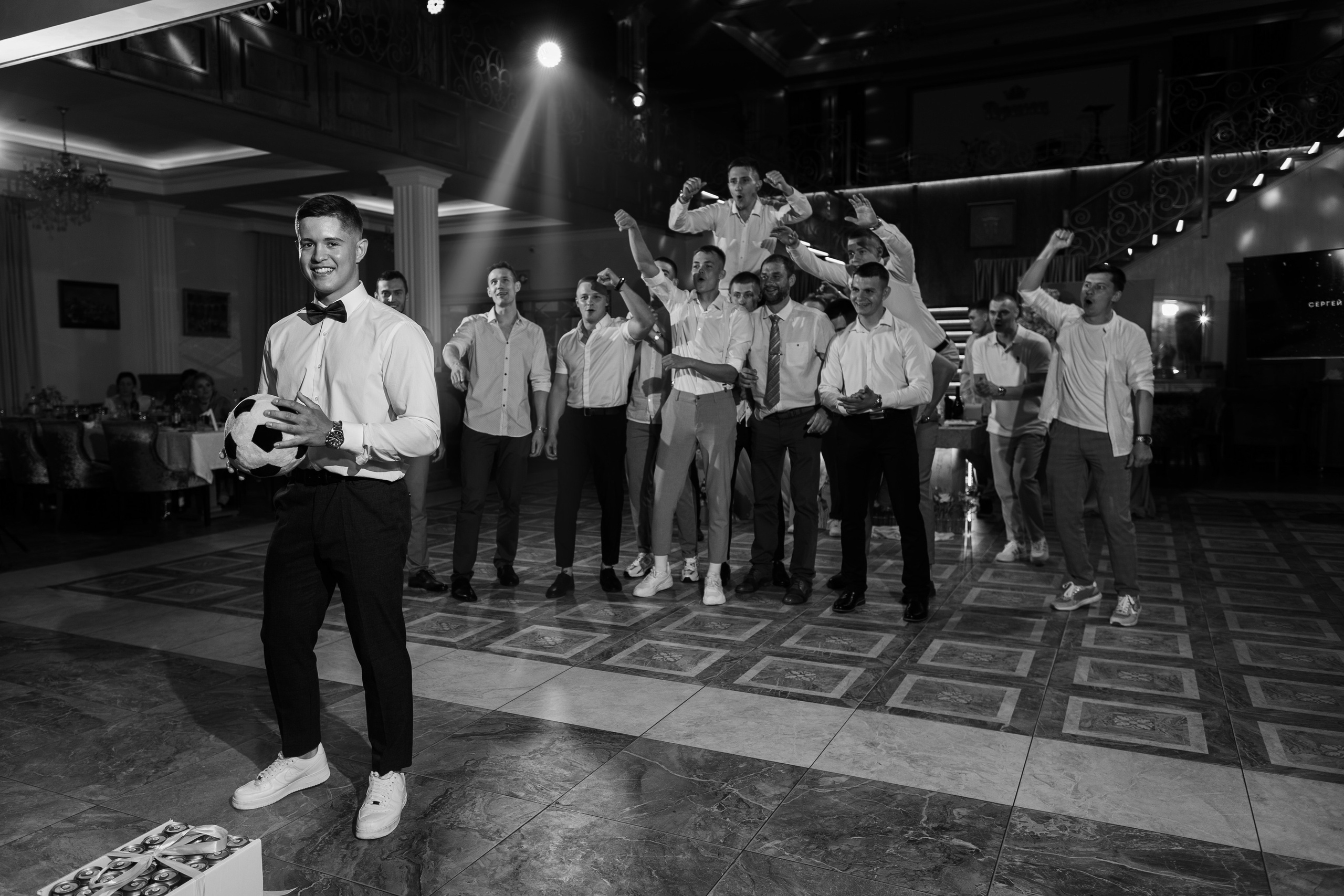 LoveLand: свадьба в тёплых оттенках 🧡. Свадебный фотограф Елена Рубцова